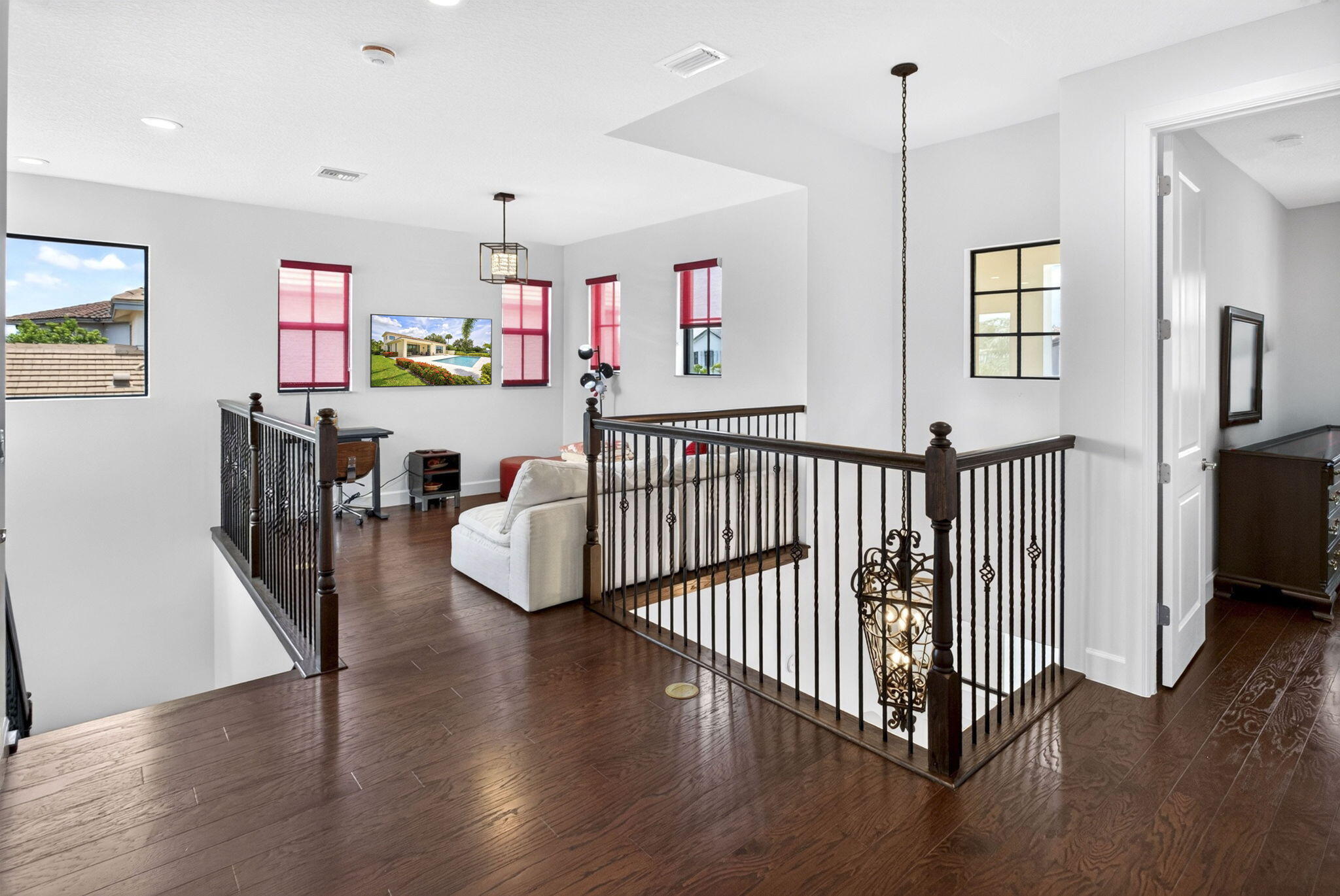 PALM MEADOWS ESTATES - Residential