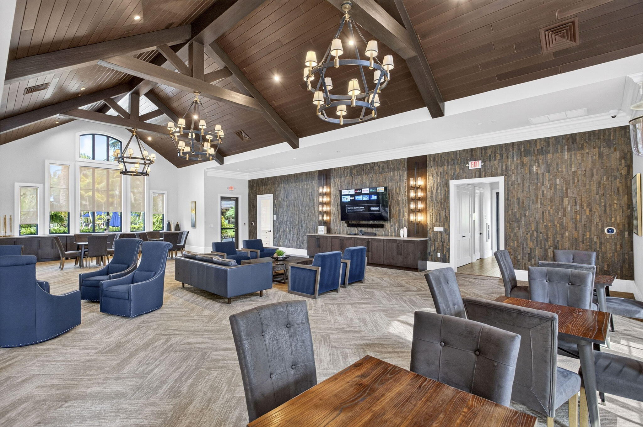 PALM MEADOWS ESTATES - Residential