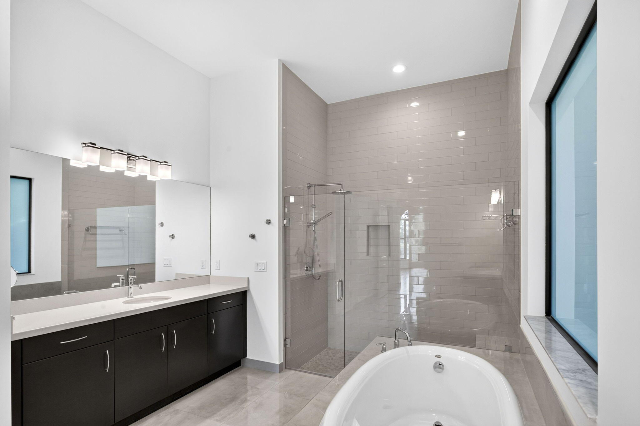 PALM MEADOWS ESTATES - Residential