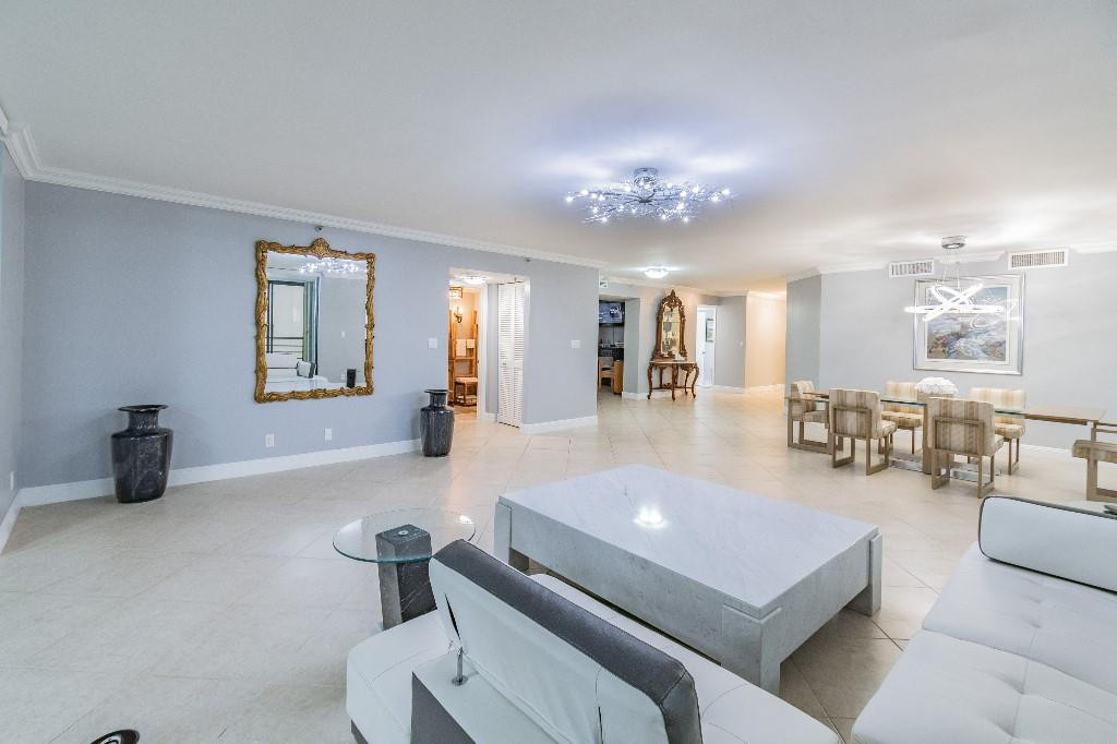 IMPERIAL AT PROMENADE - Residential