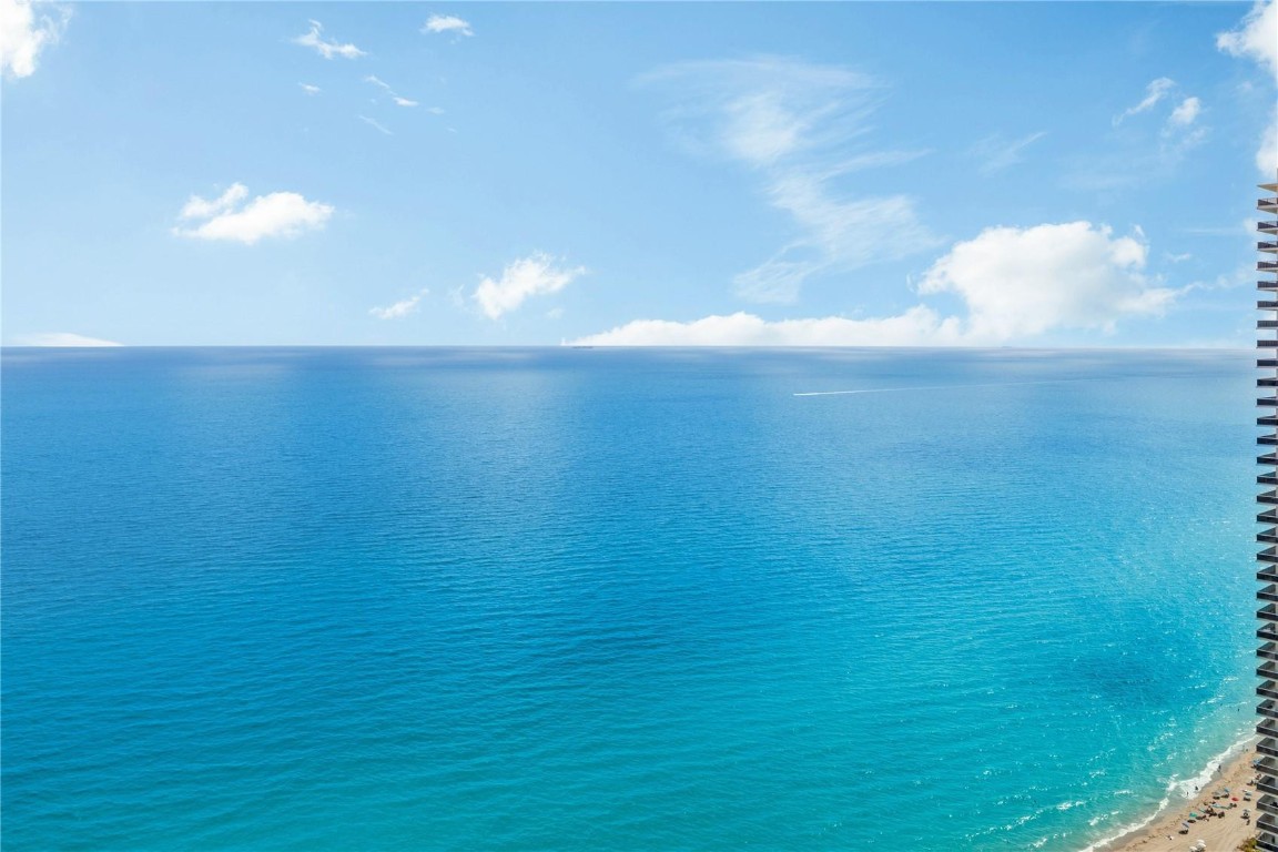 Hyde Beach Resort - Residential