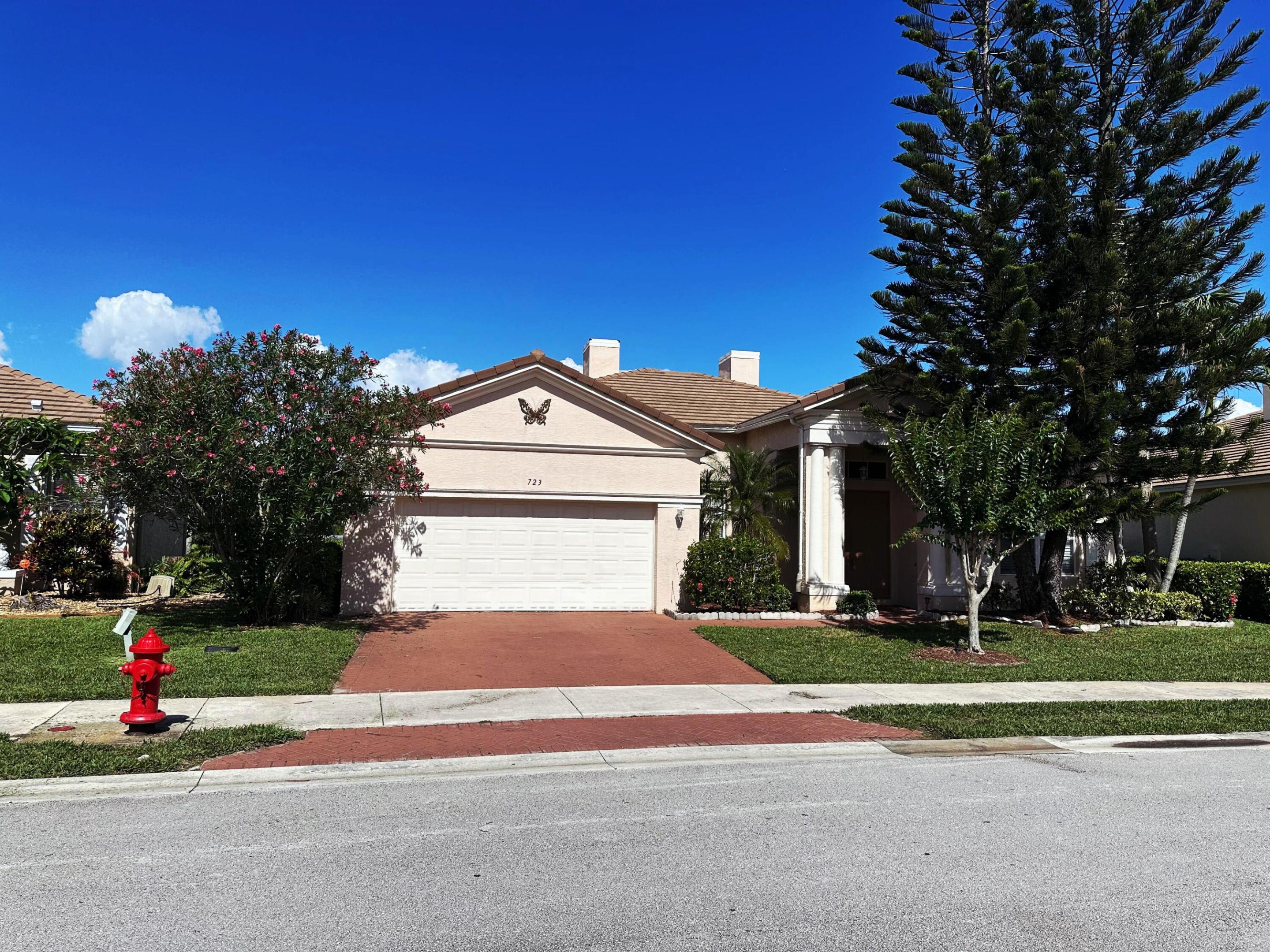 Calling all buyers!!! I have here a 4 Bedroom 2 Bath home in the desirable Lake Forest community with vaulted ceilings, tile flooring in the main living area & screened covered rear patio. Kitchen has pantry and features updated soft close cabinets, granite counters, stone back splash & stainless steel appliances. The master suite has tile and dual walk-in closets, remote fan & crown molding in the tray ceiling, bathroom has dual sinks and cabinets with granite counters. The second bedroom has walk-in closet.  The guest bathroom has updated cabinets & granite counters as well. 4th Bedroom/Den has Bamboo flooring all other bedrooms have Berber carpet. Freshly painted inside & out.  A/C unit, hot water heater replaced in 2013. Beautiful tall ceilings.  A must see!!