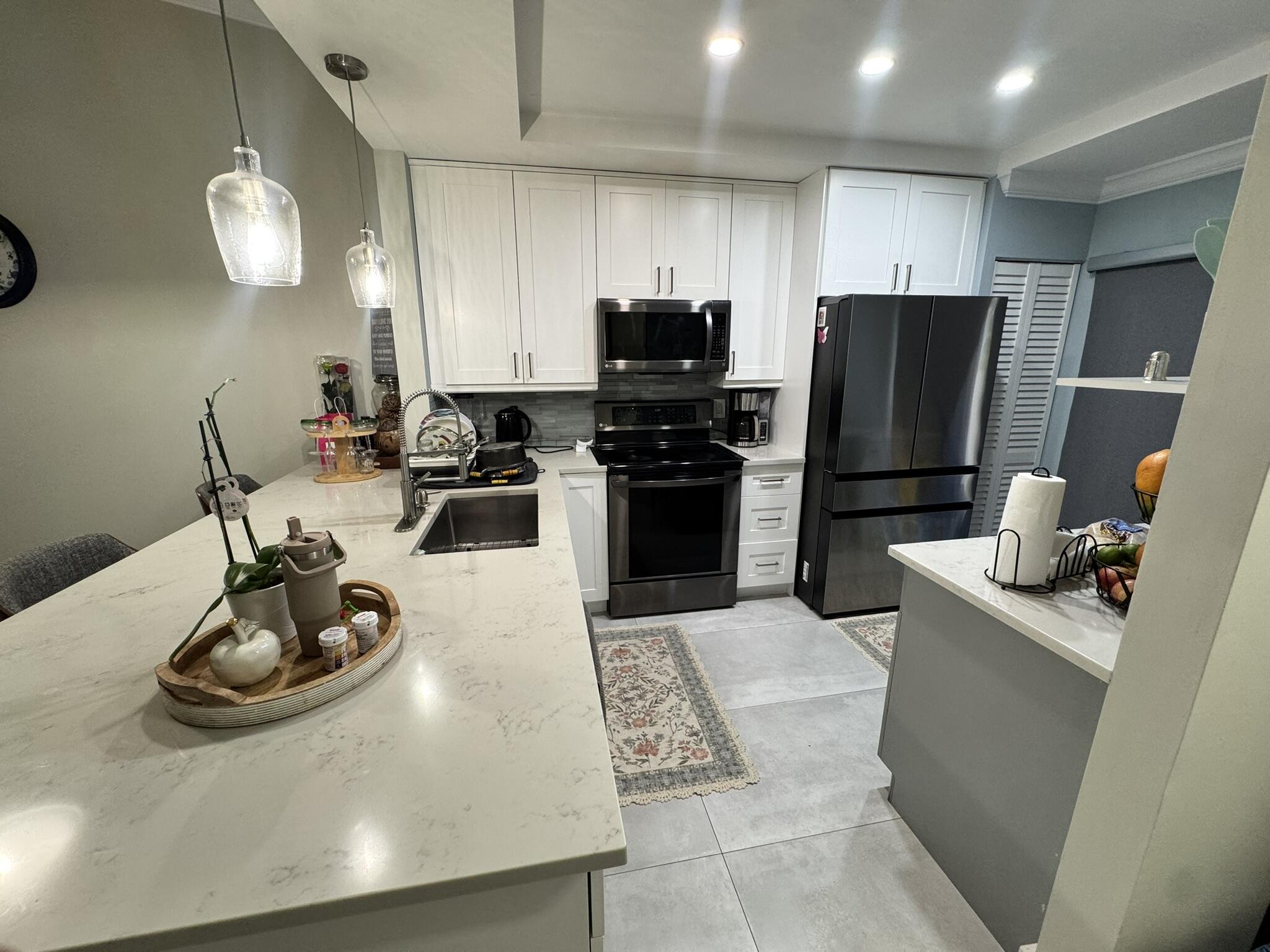 BOCA BEND - Residential