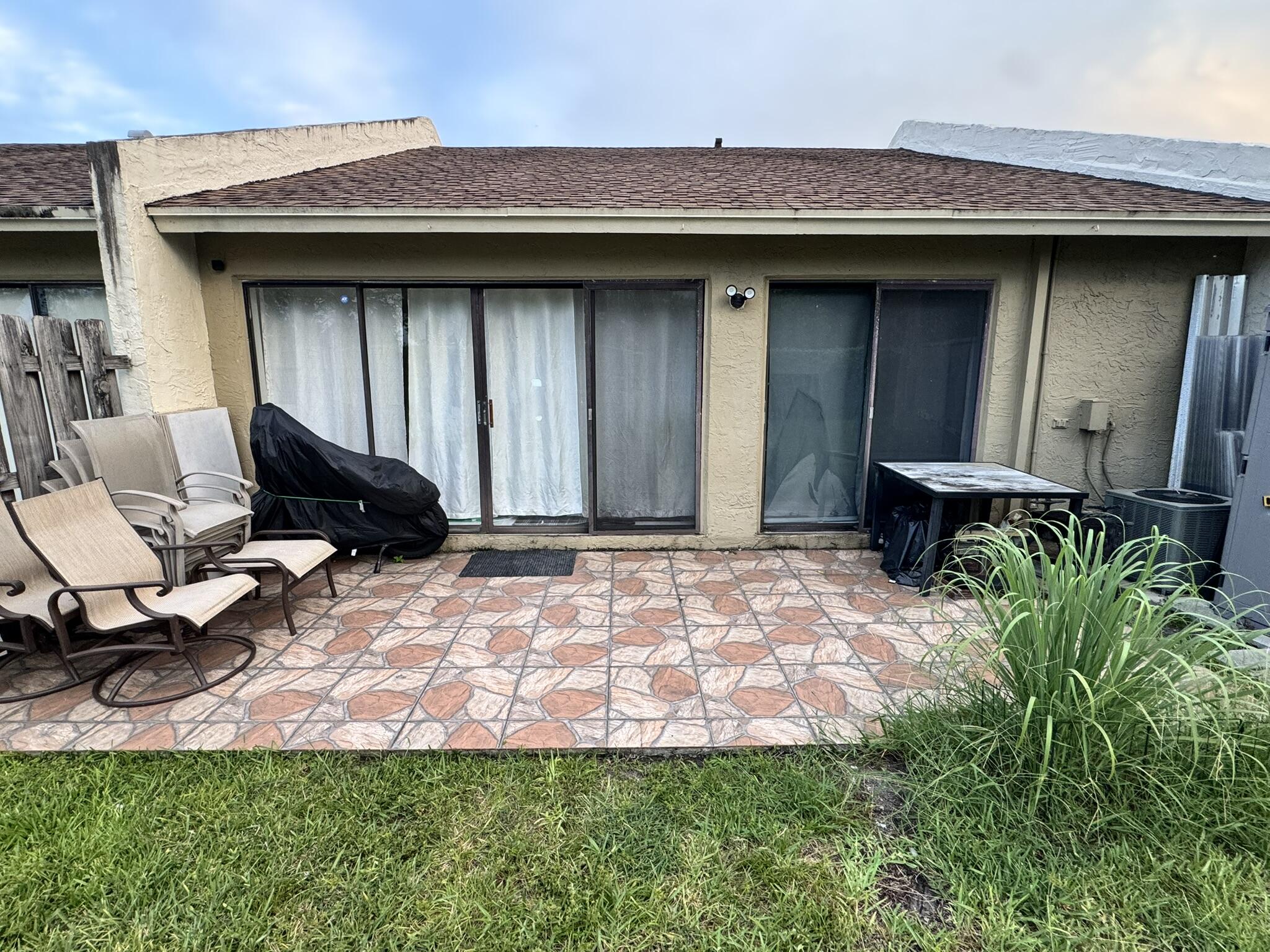 BOCA BEND - Residential