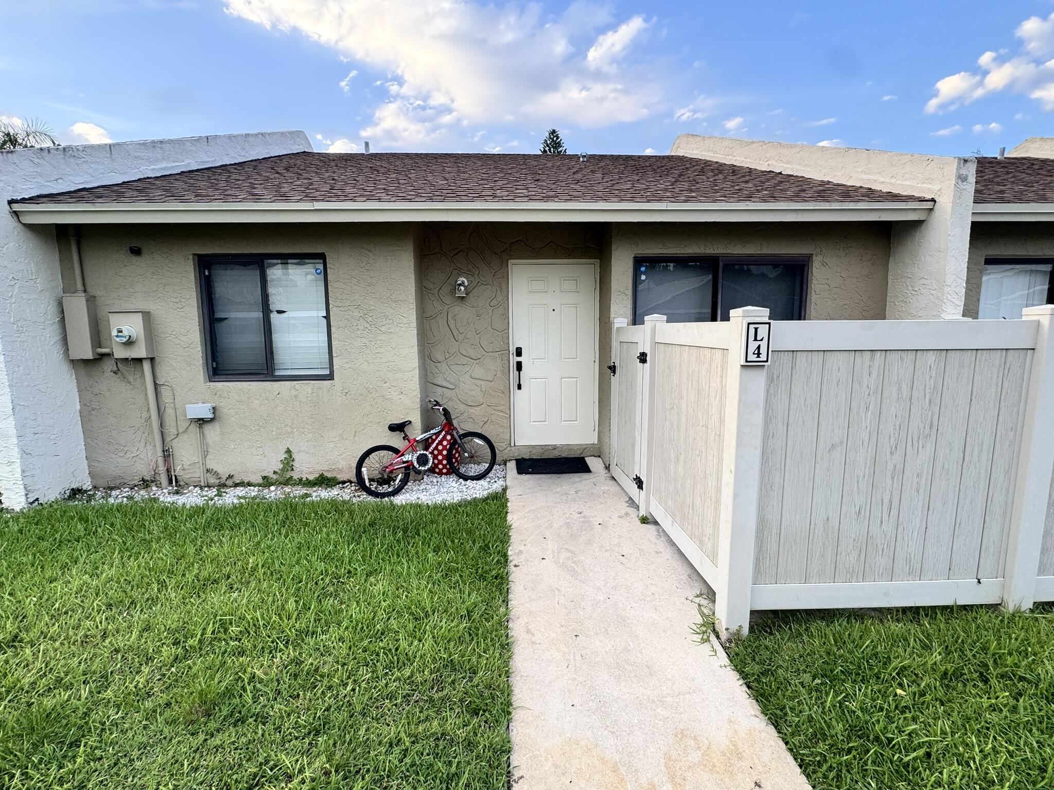 BOCA BEND - Residential