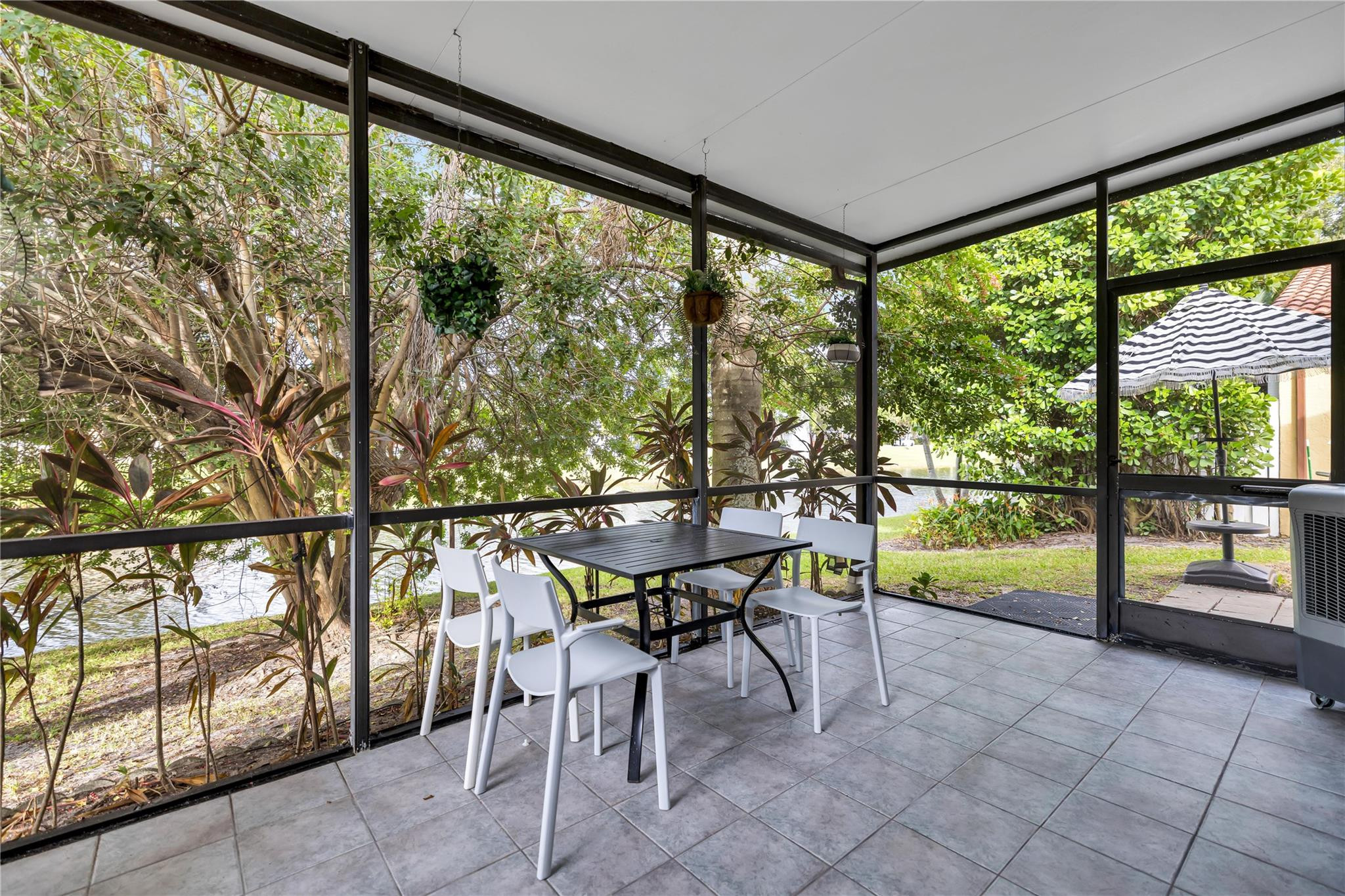 AMERICAN HERITAGE HOMES PH 1 - Residential