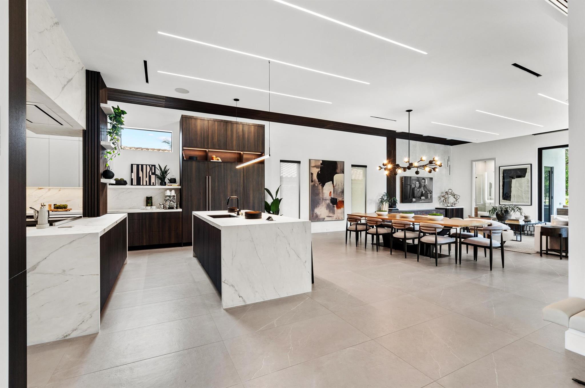 ROYAL PALM YACHT & COUNTRY CLUB SUB - Residential