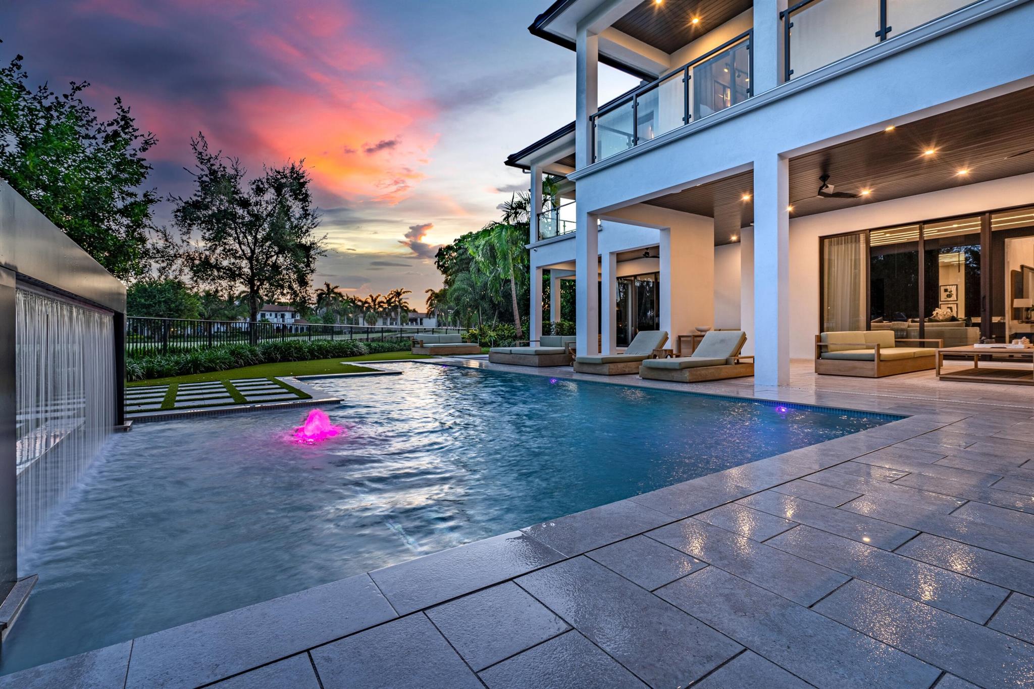 ROYAL PALM YACHT & COUNTRY CLUB SUB - Residential