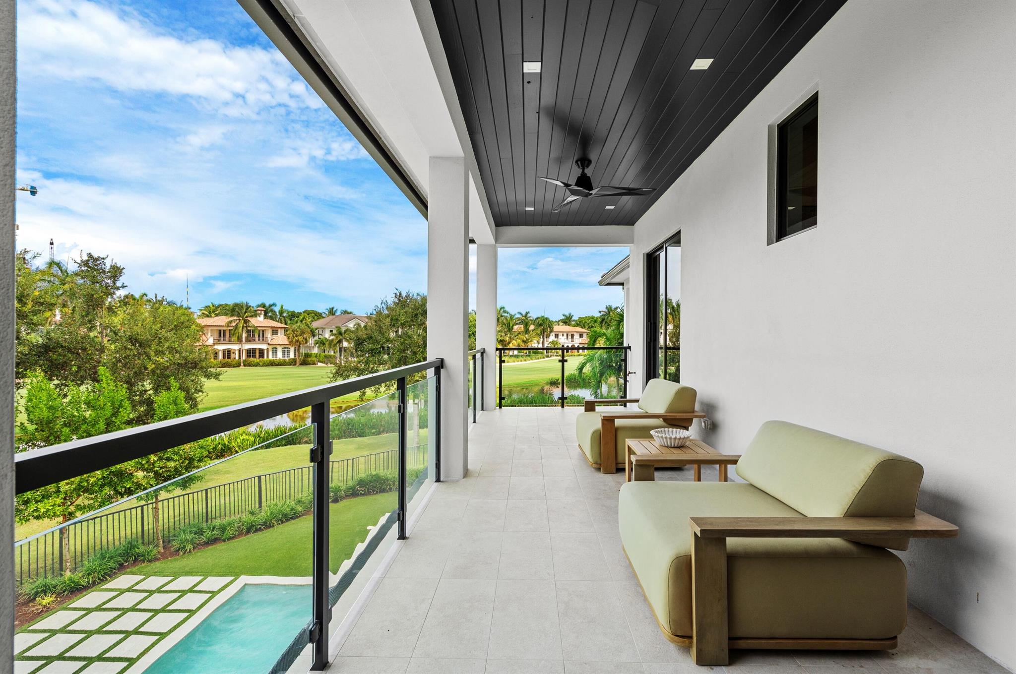 ROYAL PALM YACHT & COUNTRY CLUB SUB - Residential