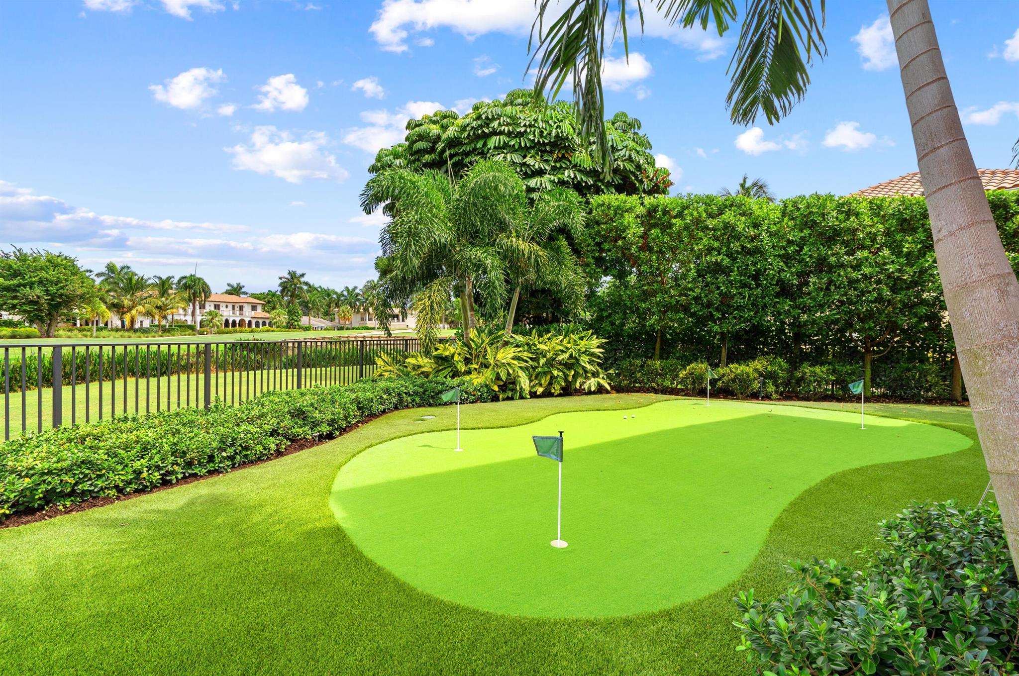 ROYAL PALM YACHT & COUNTRY CLUB SUB - Residential