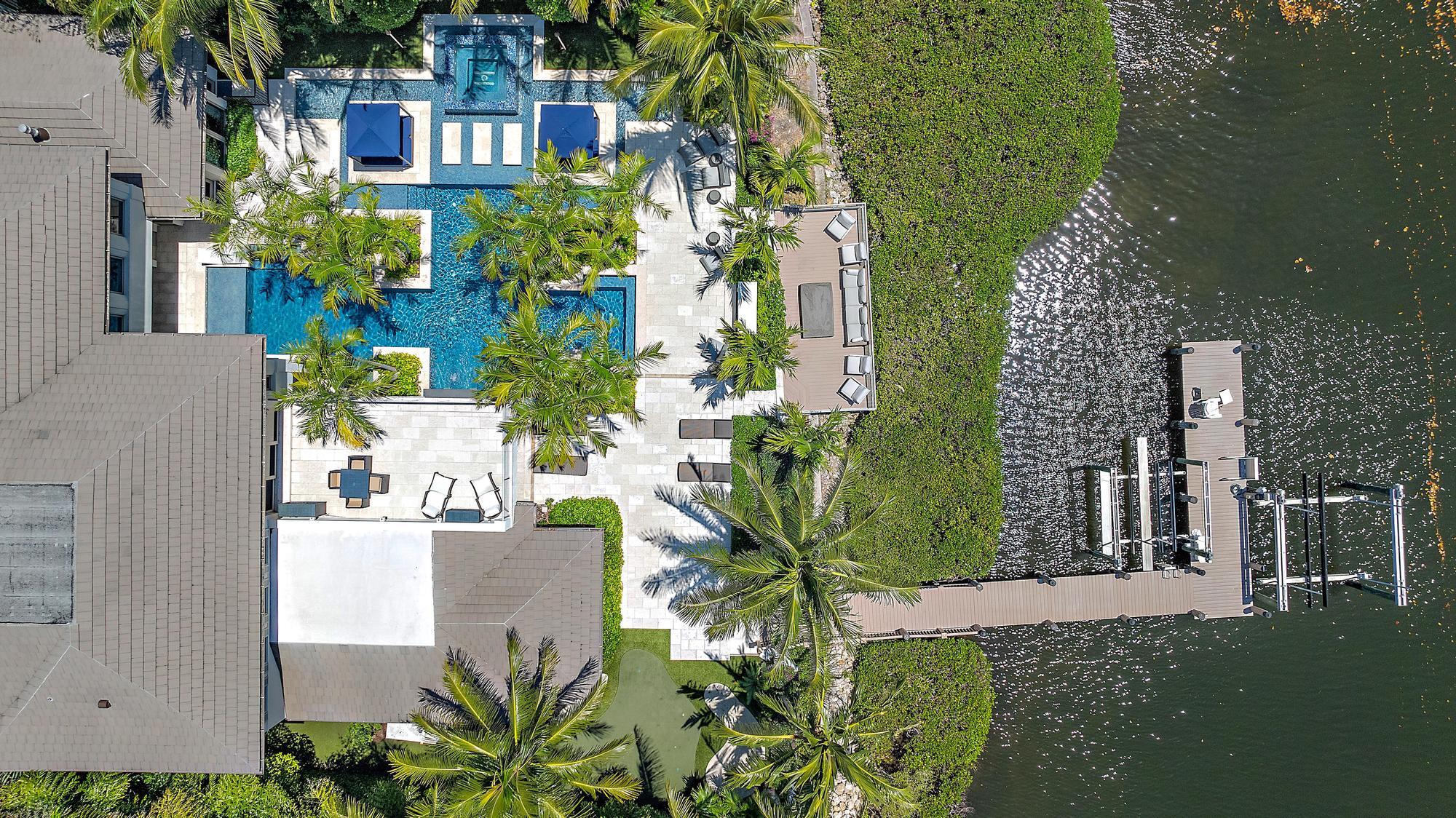 ADMIRALS COVE - Residential