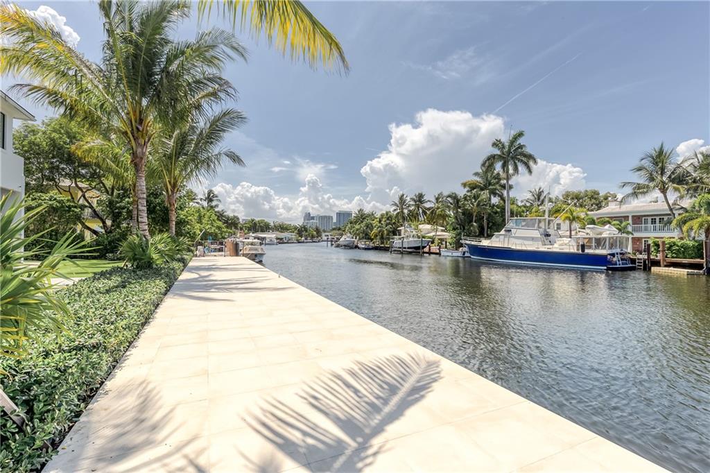 Rio Vista Isles - Residential