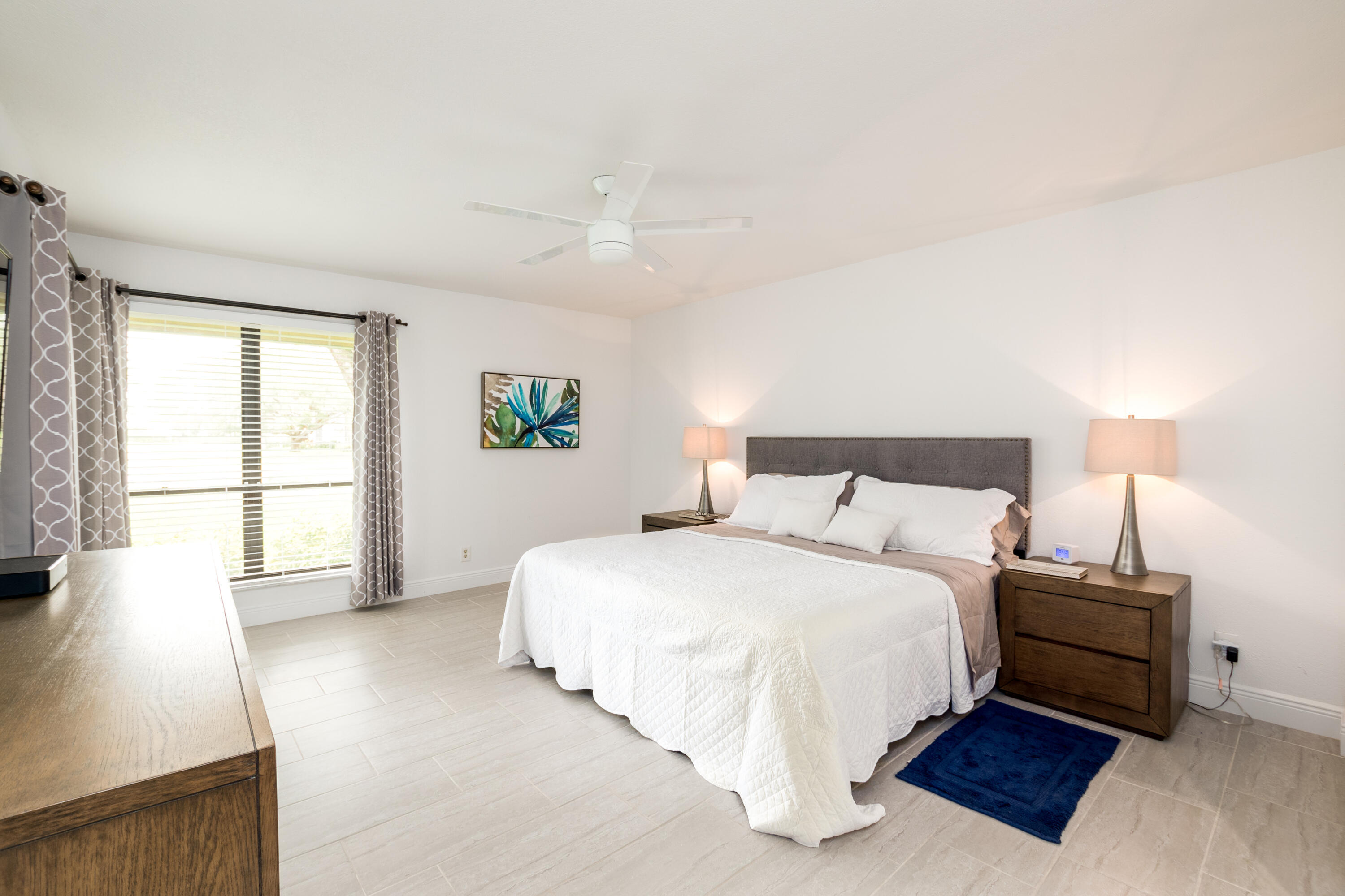 LEXINGTON GREEN CONDO - Residential Lease