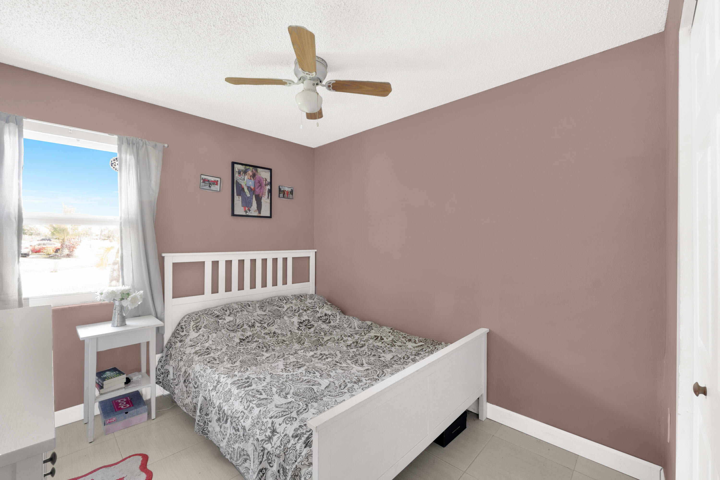 LAUDERDALE NORTH PARK SECTION 6 - Residential