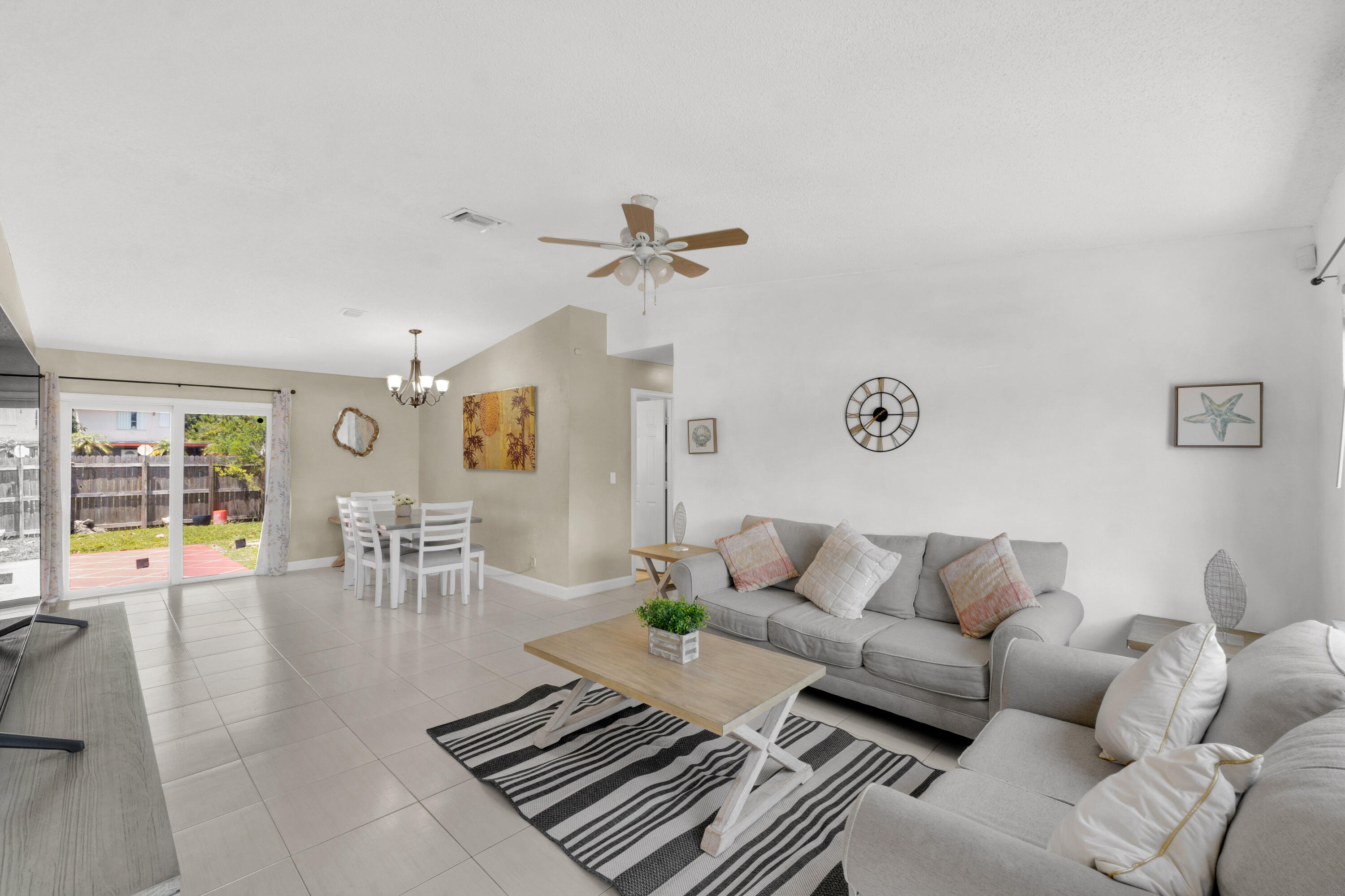 LAUDERDALE NORTH PARK SECTION 6 - Residential