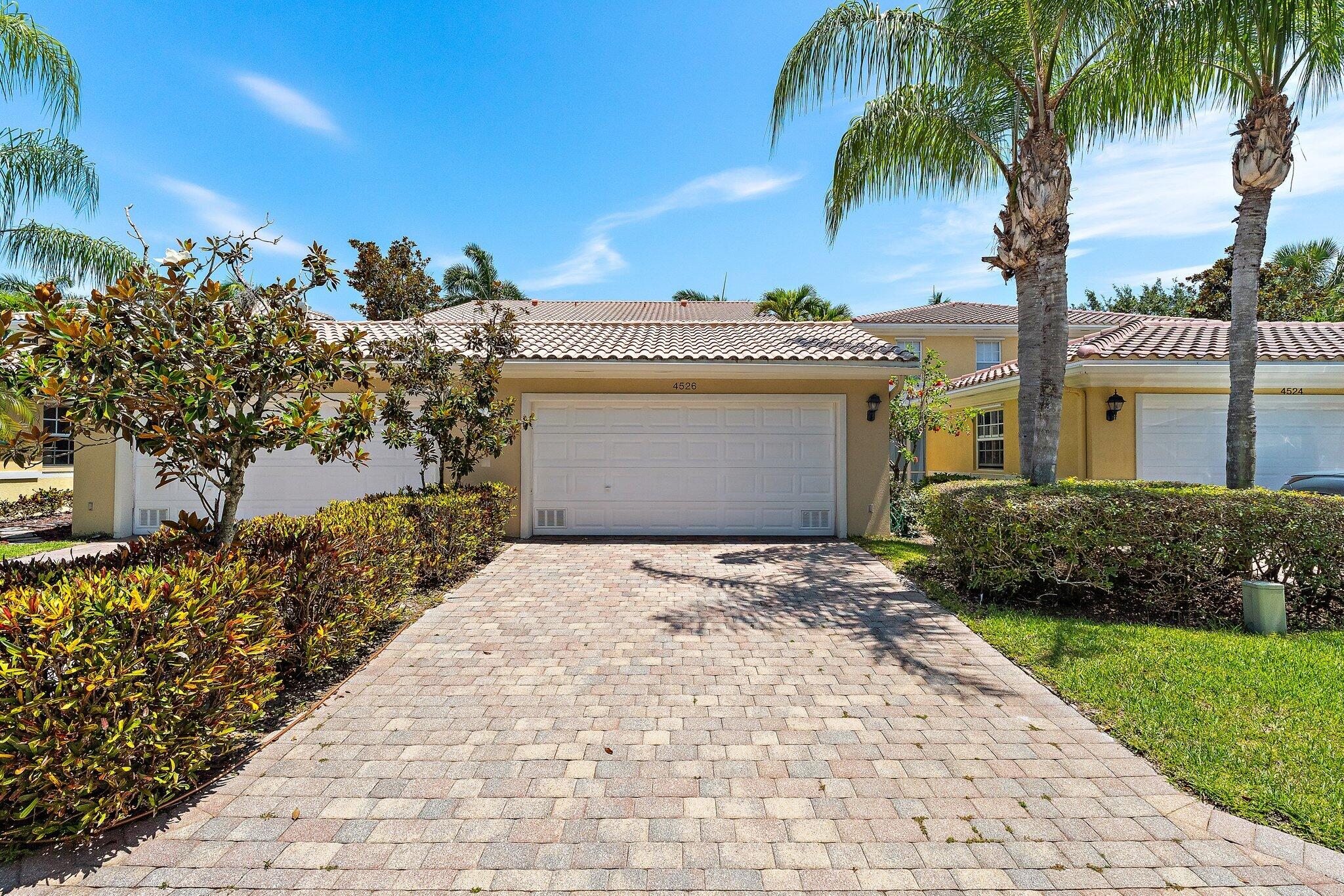 MAGNOLIA BAY - Residential Lease