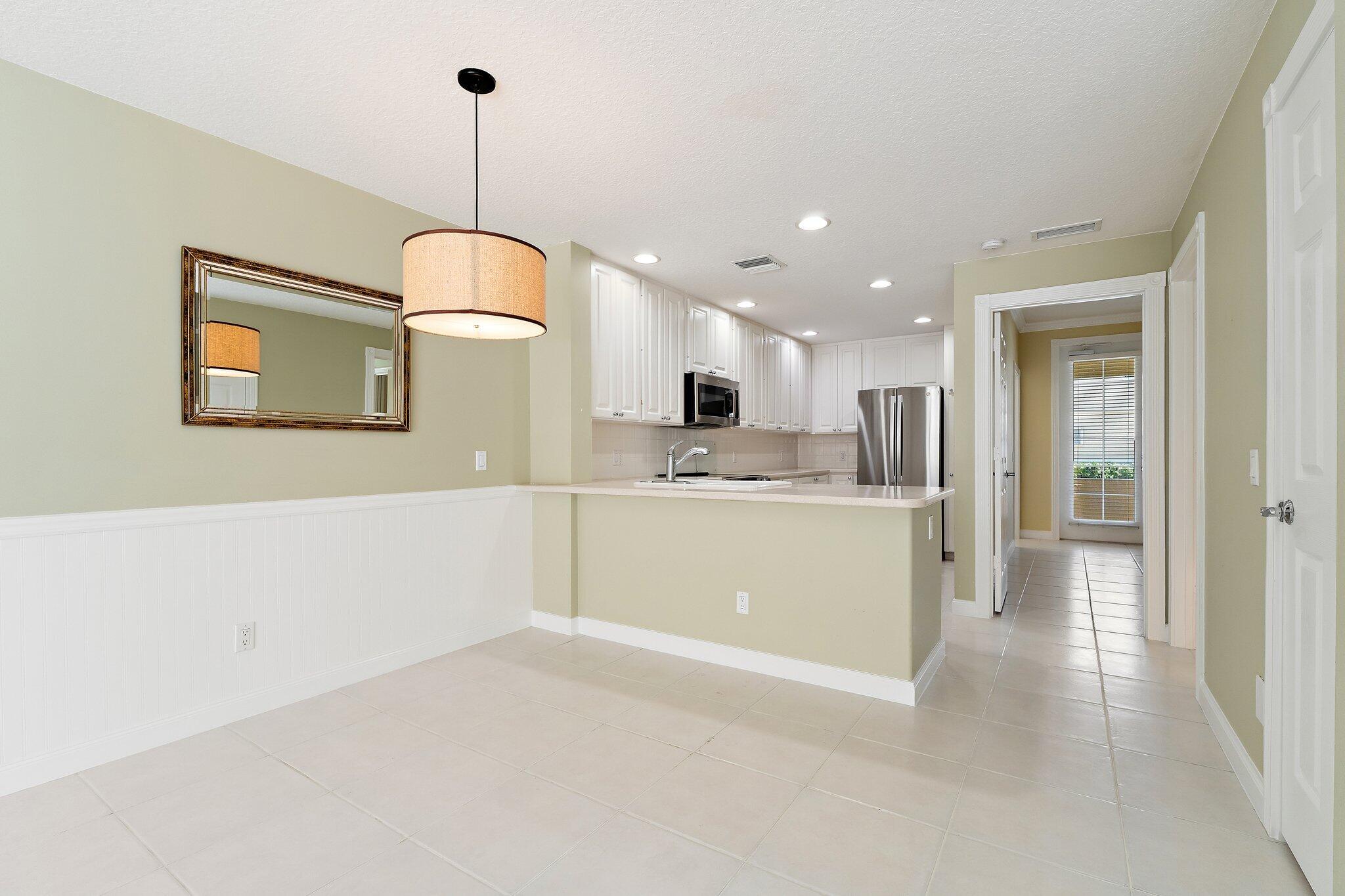 MAGNOLIA BAY - Residential Lease