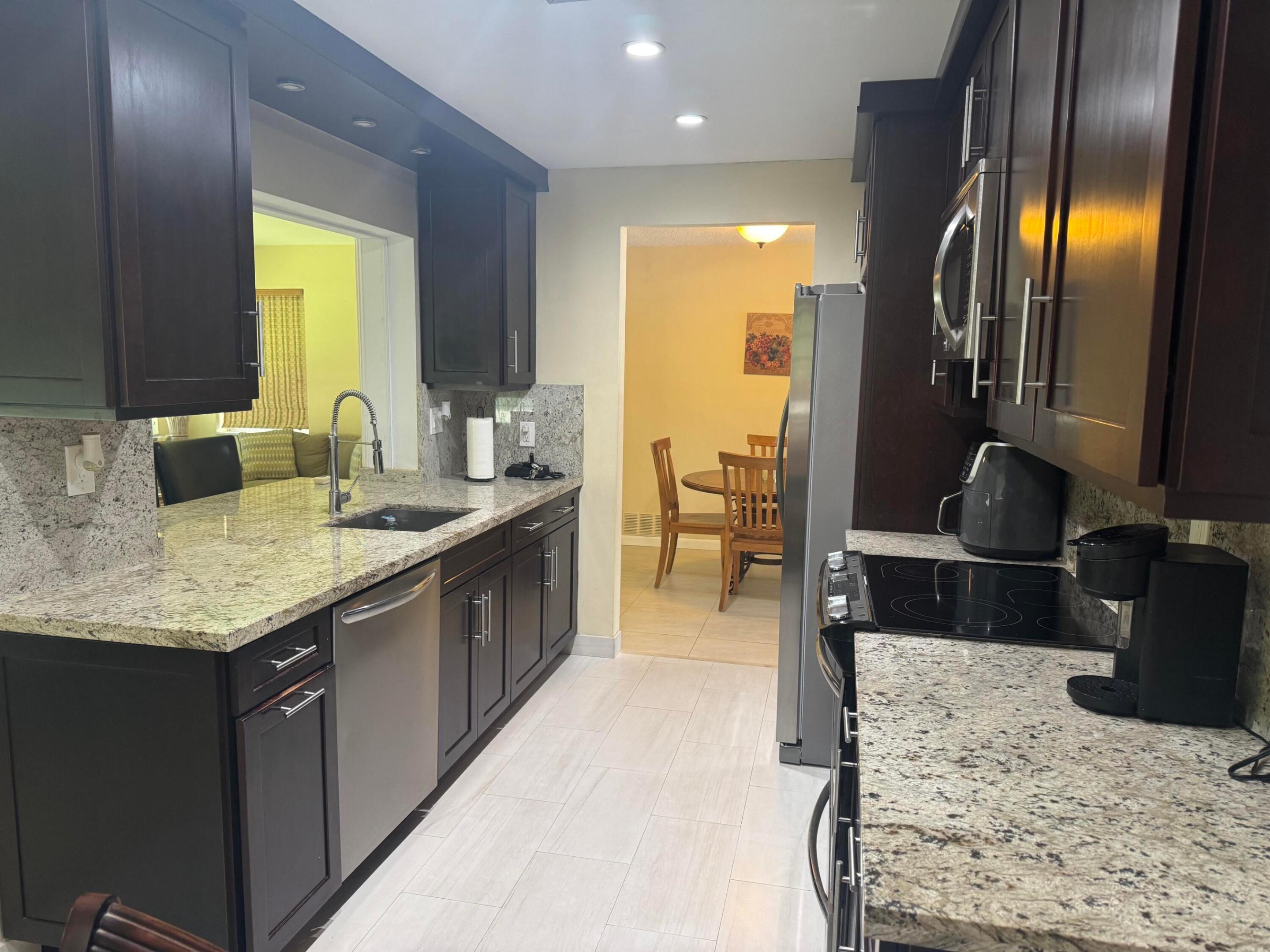 TAMARAC LAKES SOUTH - Residential