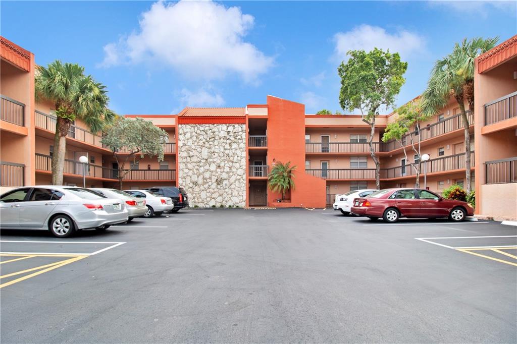 Holiday Springs Village - Residential
