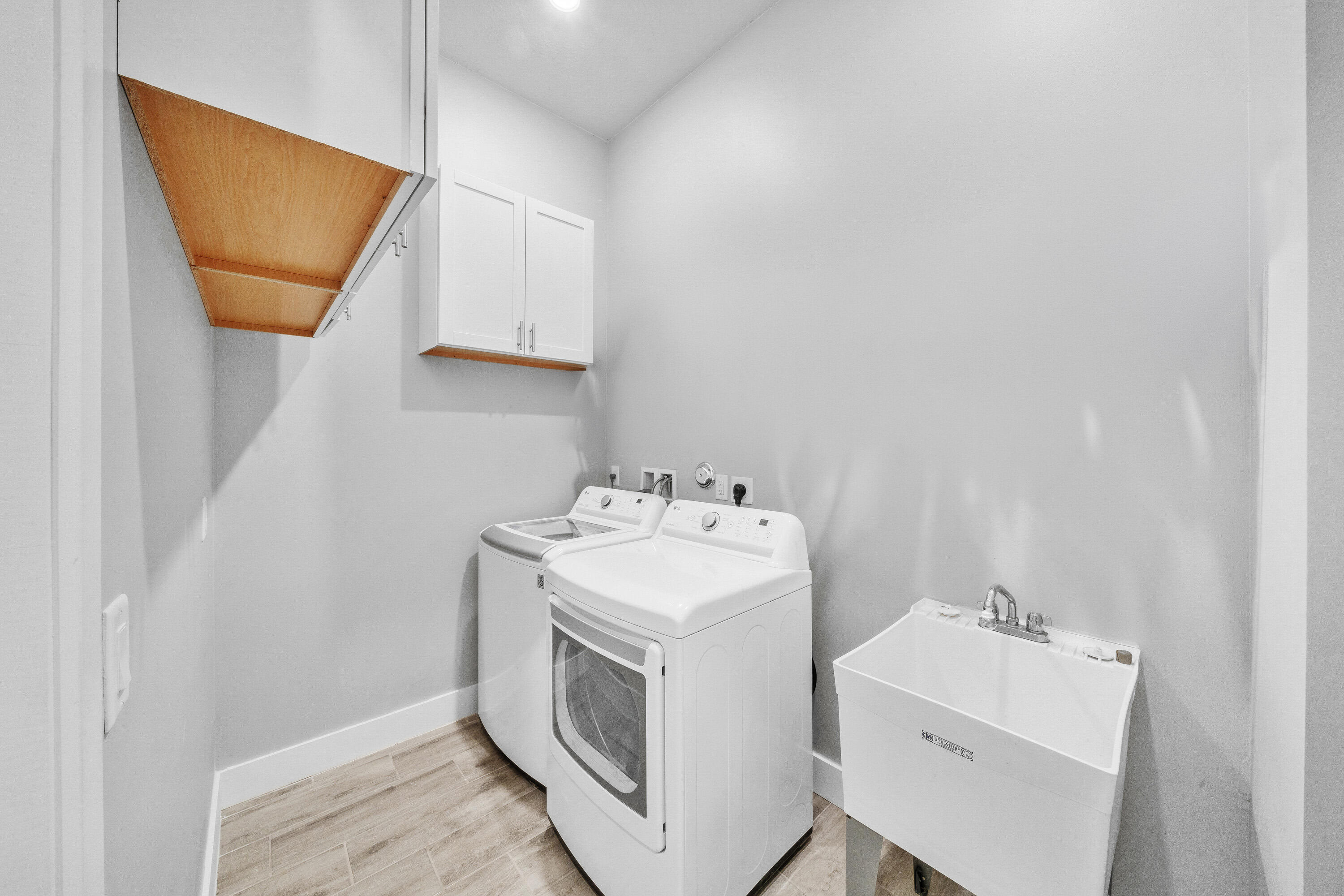 MCJUNKIN FARMS PLAT - Residential