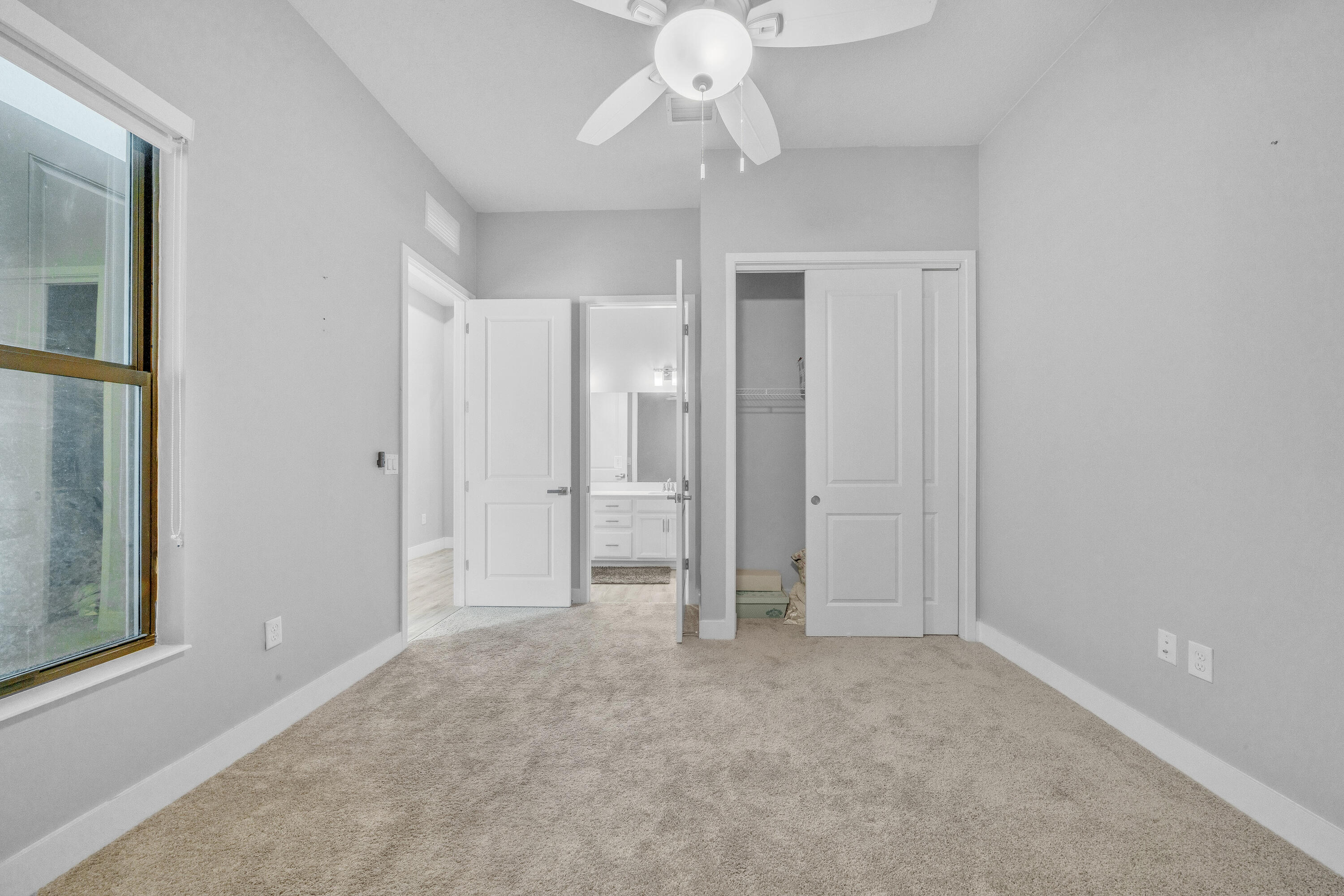 MCJUNKIN FARMS PLAT - Residential