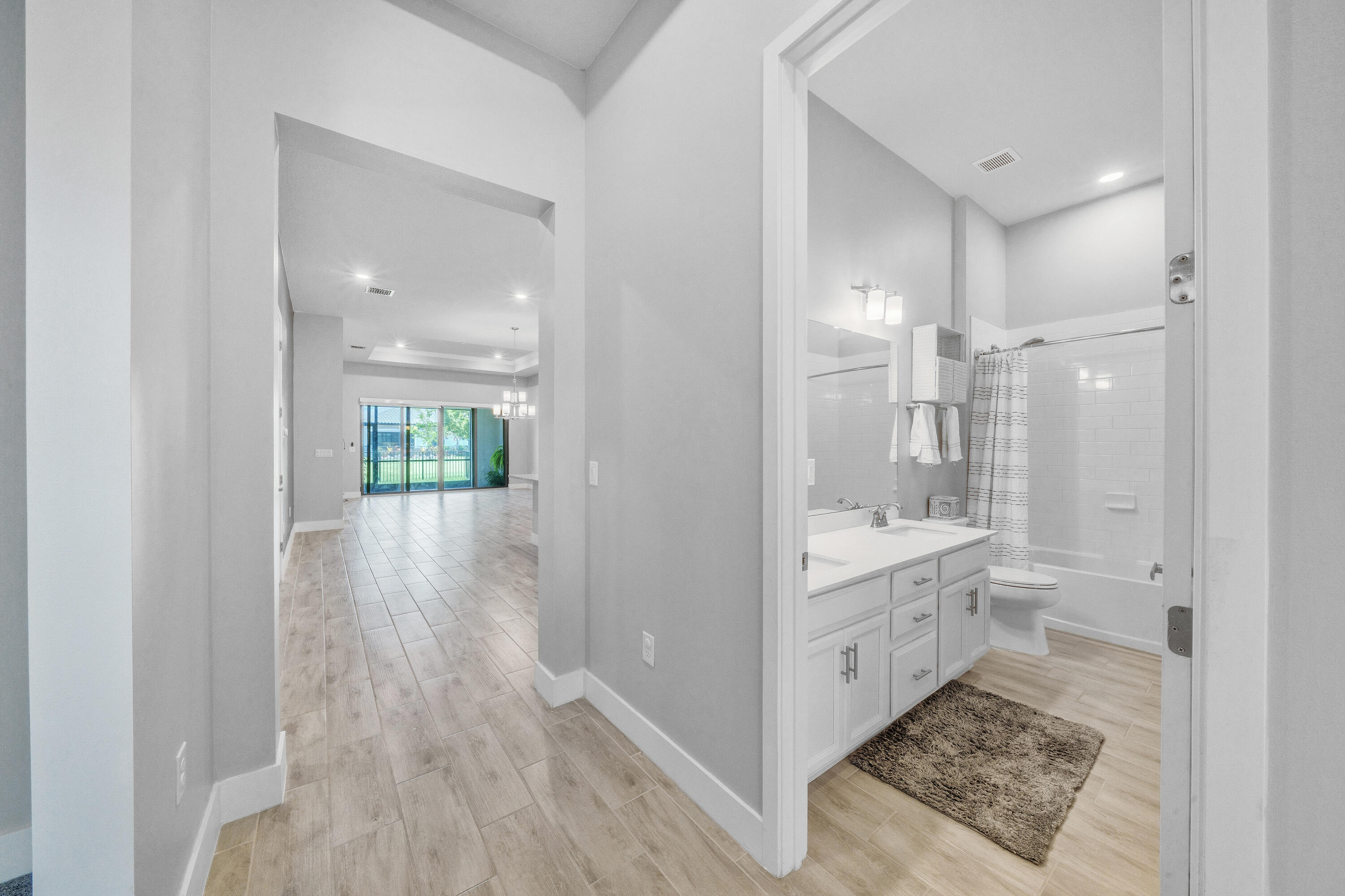 MCJUNKIN FARMS PLAT - Residential