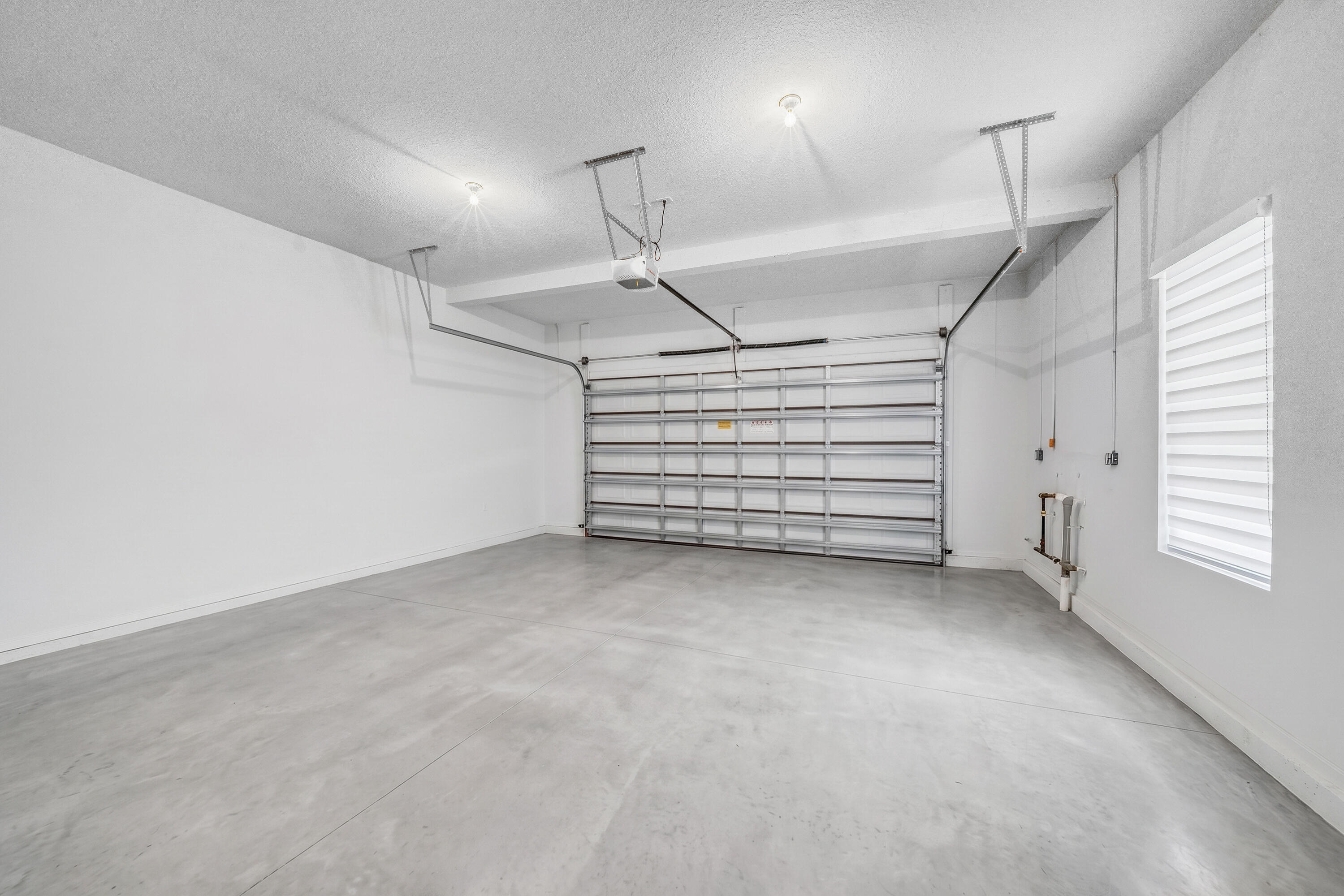 MCJUNKIN FARMS PLAT - Residential