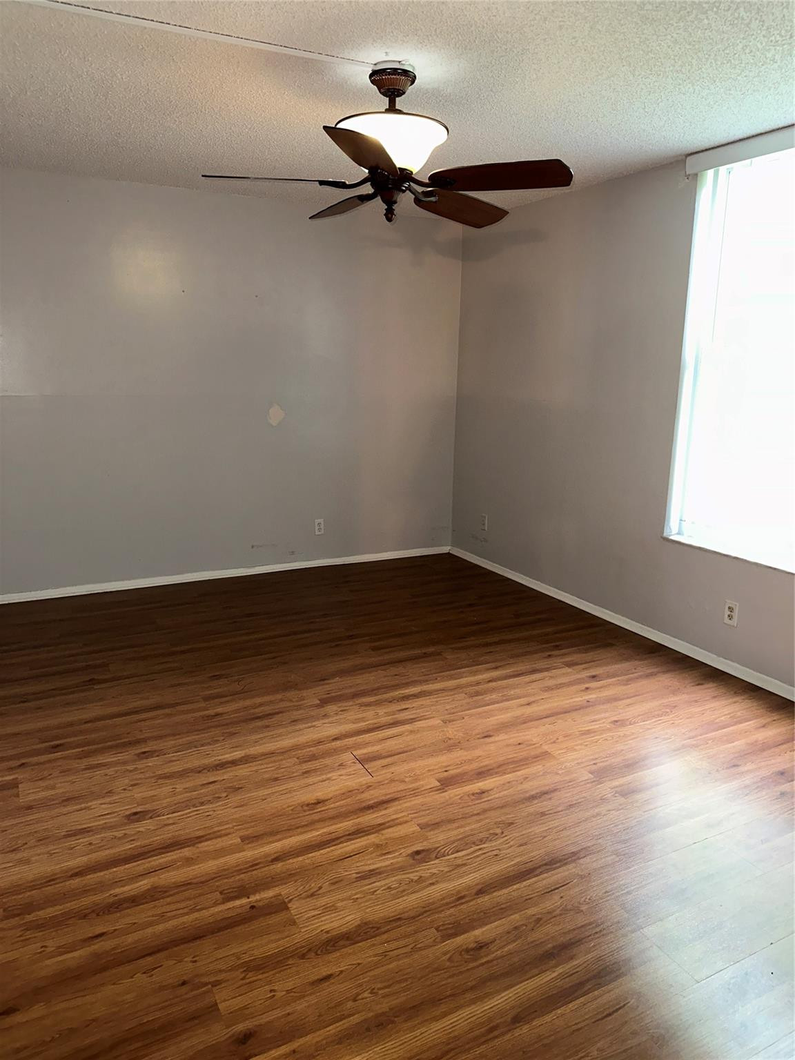 Sands Point Condo IV - Residential Lease