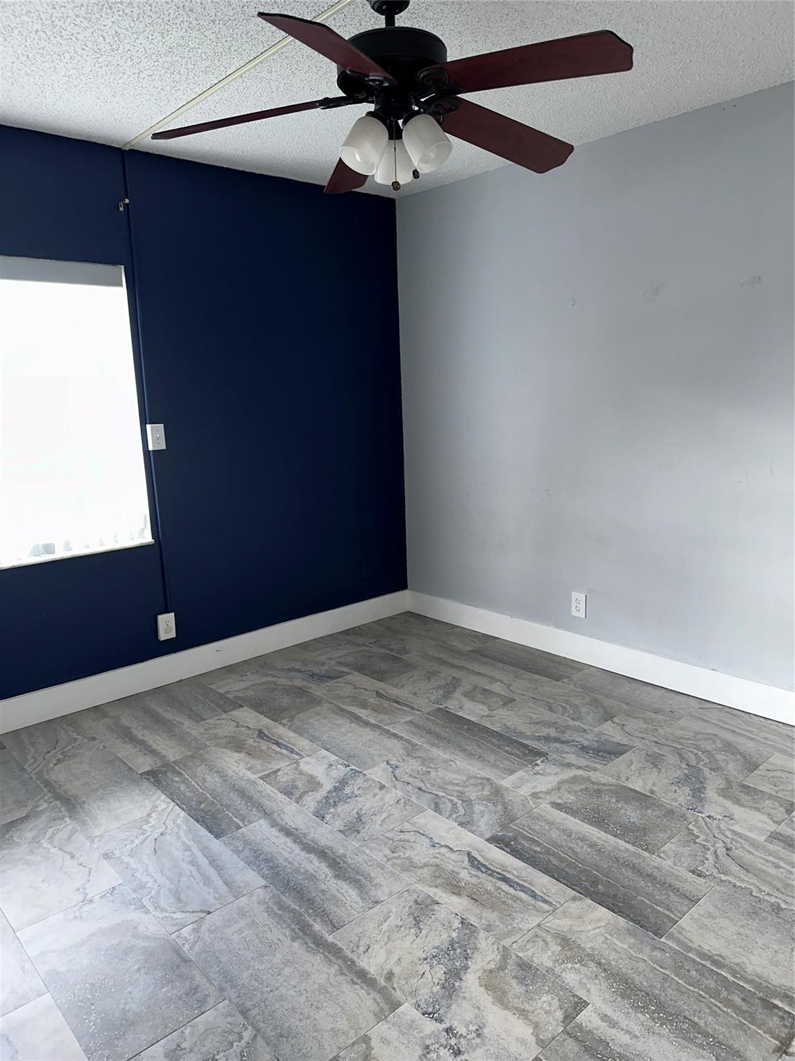 Sands Point Condo IV - Residential Lease