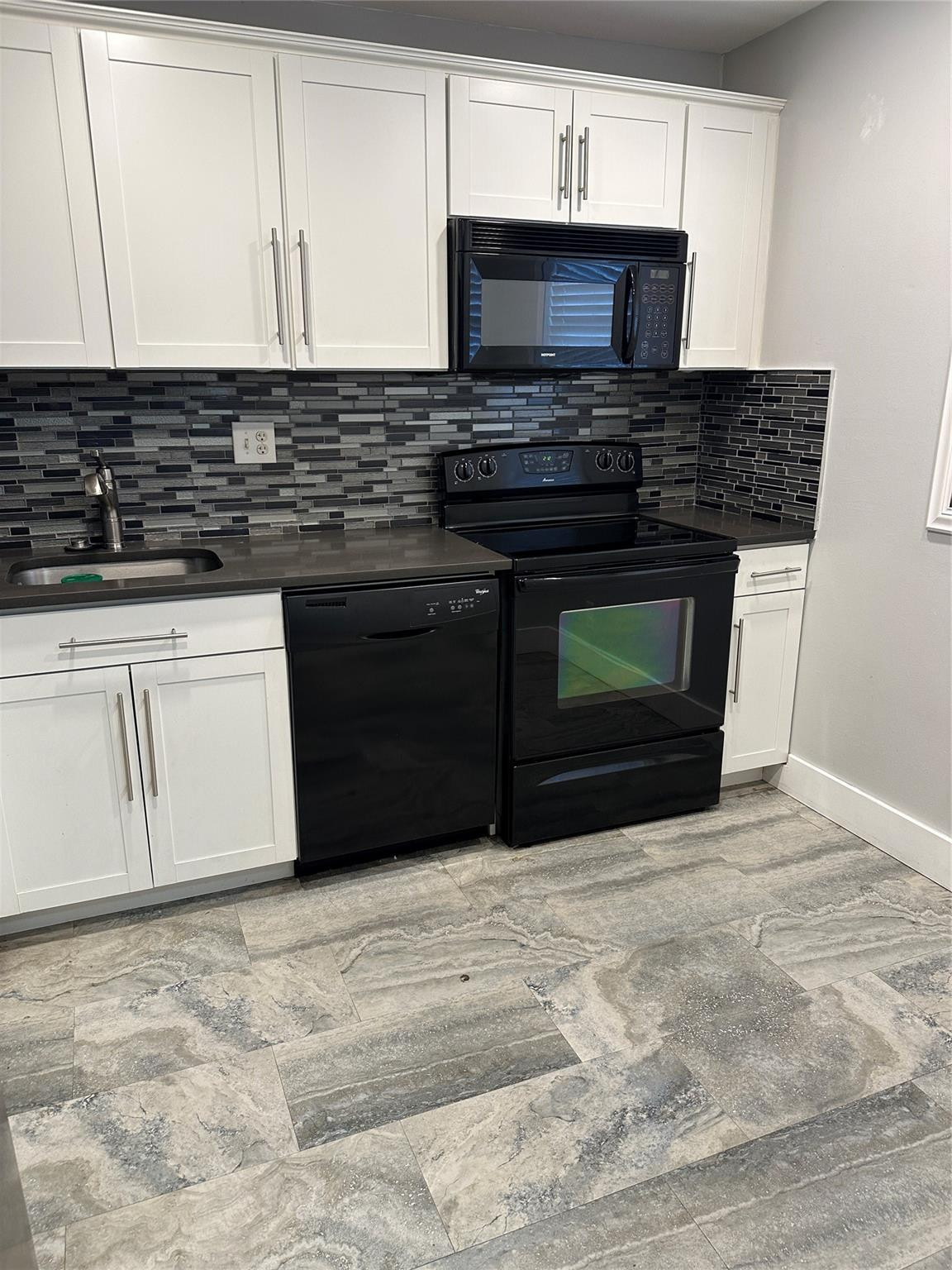 Sands Point Condo IV - Residential Lease