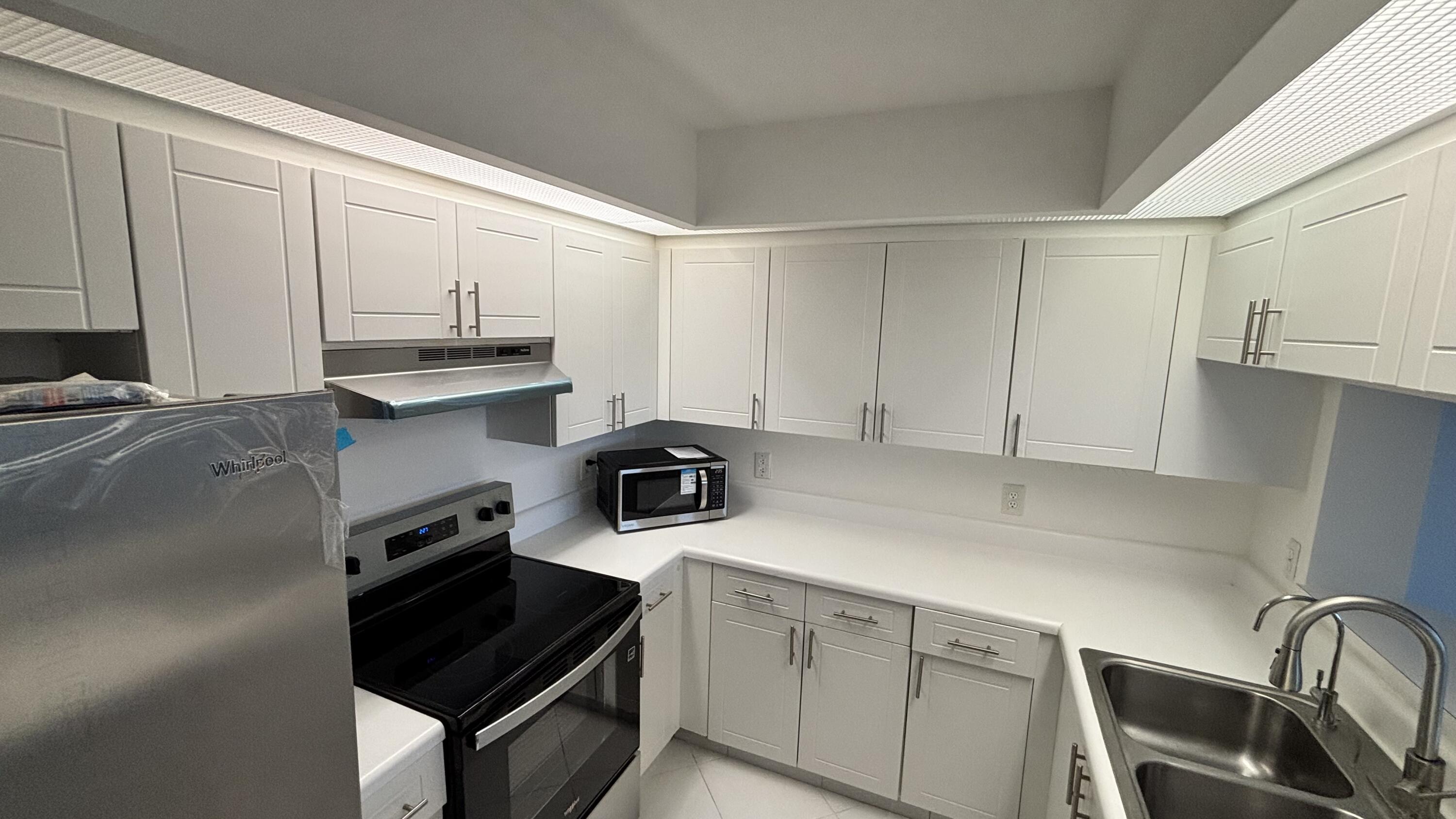 SUFFOLK AT CENTURY VILLAGE - Residential Lease