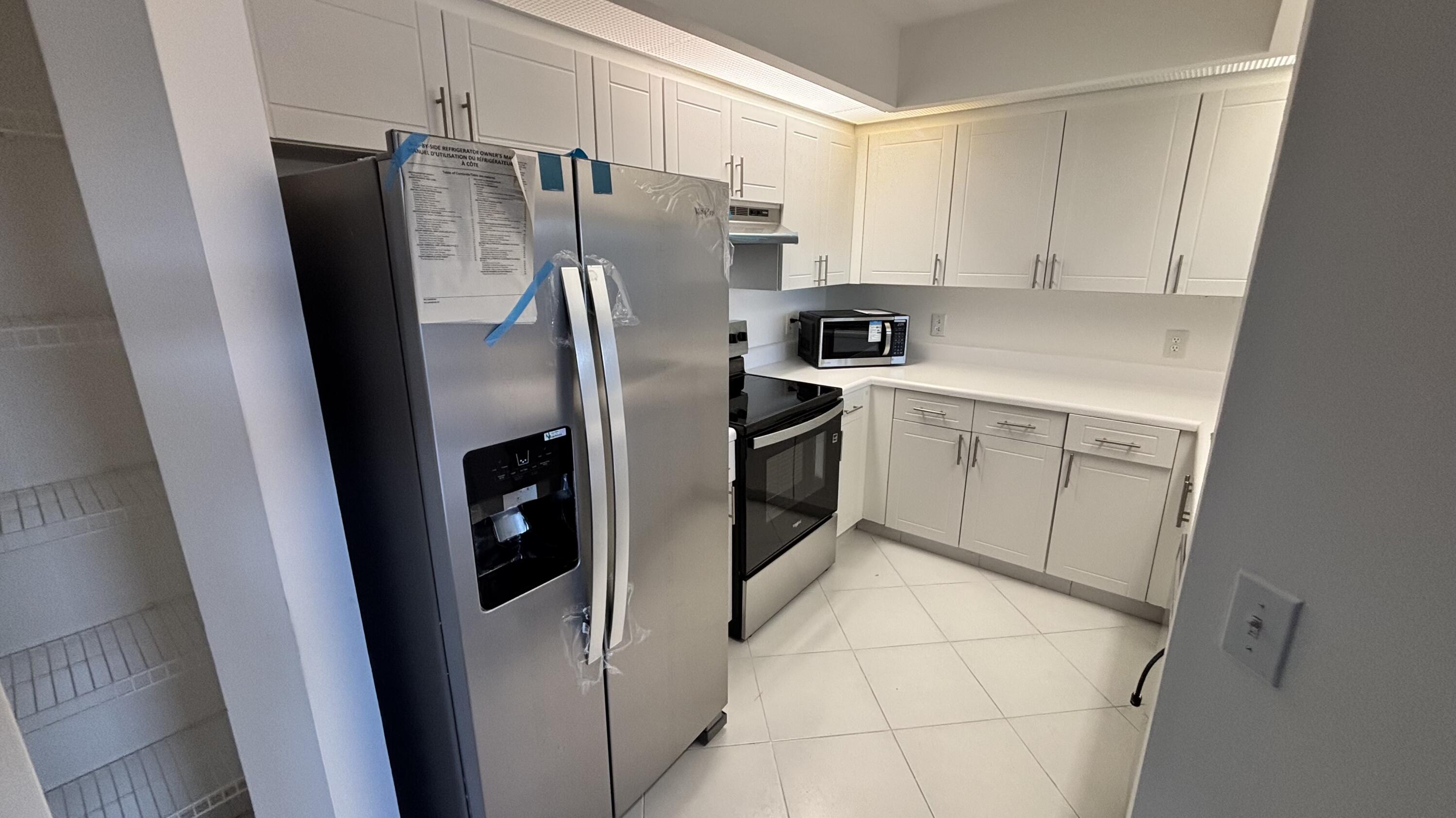 SUFFOLK AT CENTURY VILLAGE - Residential Lease