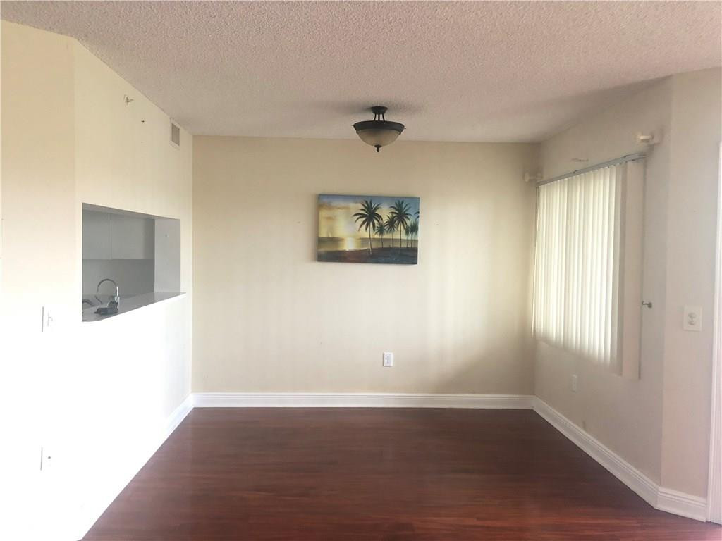 SUFFOLK AT CENTURY VILLAGE - Residential Lease