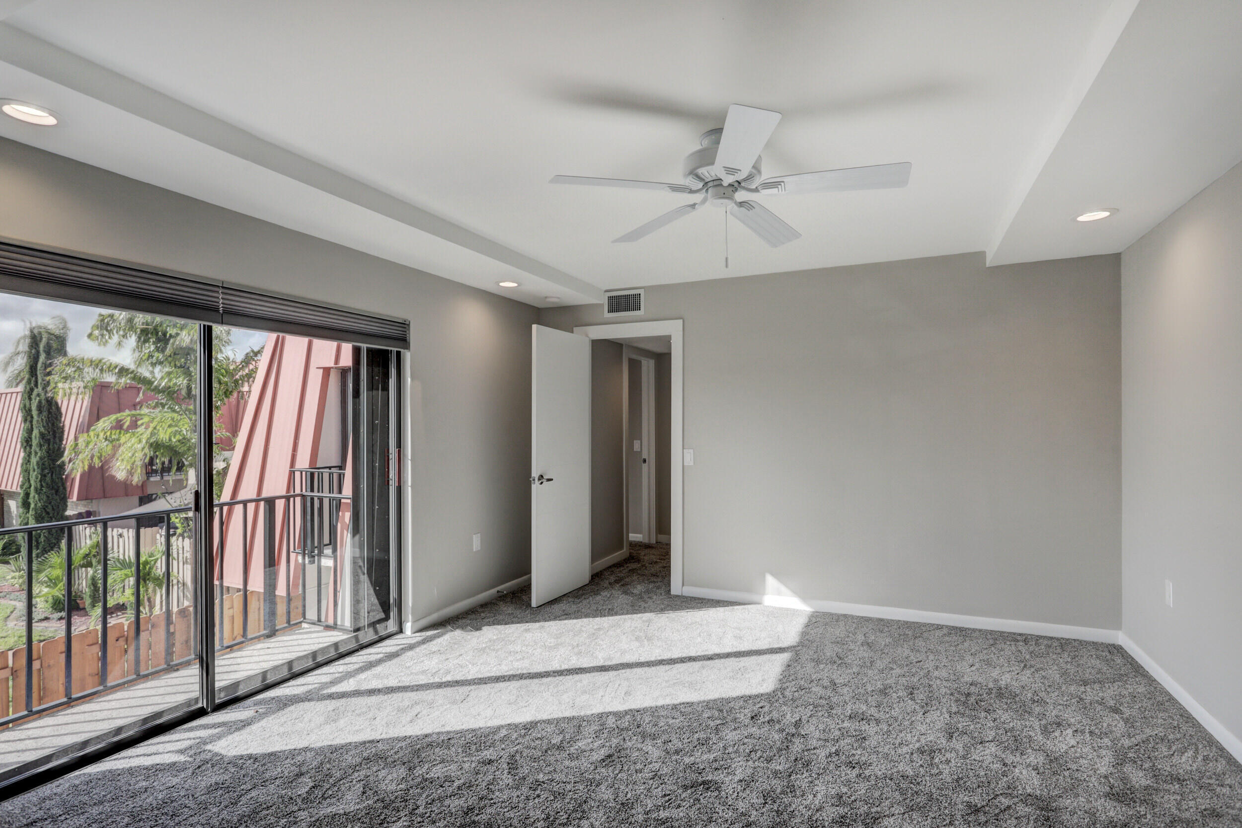 MERIDIAN PARK - Residential