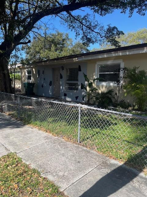 Totally remodel house new floors new kitchen new bathrooms and much more. Ready to move in. Corner lot no neighbor on three side, quite street easy access to Beach and 95.