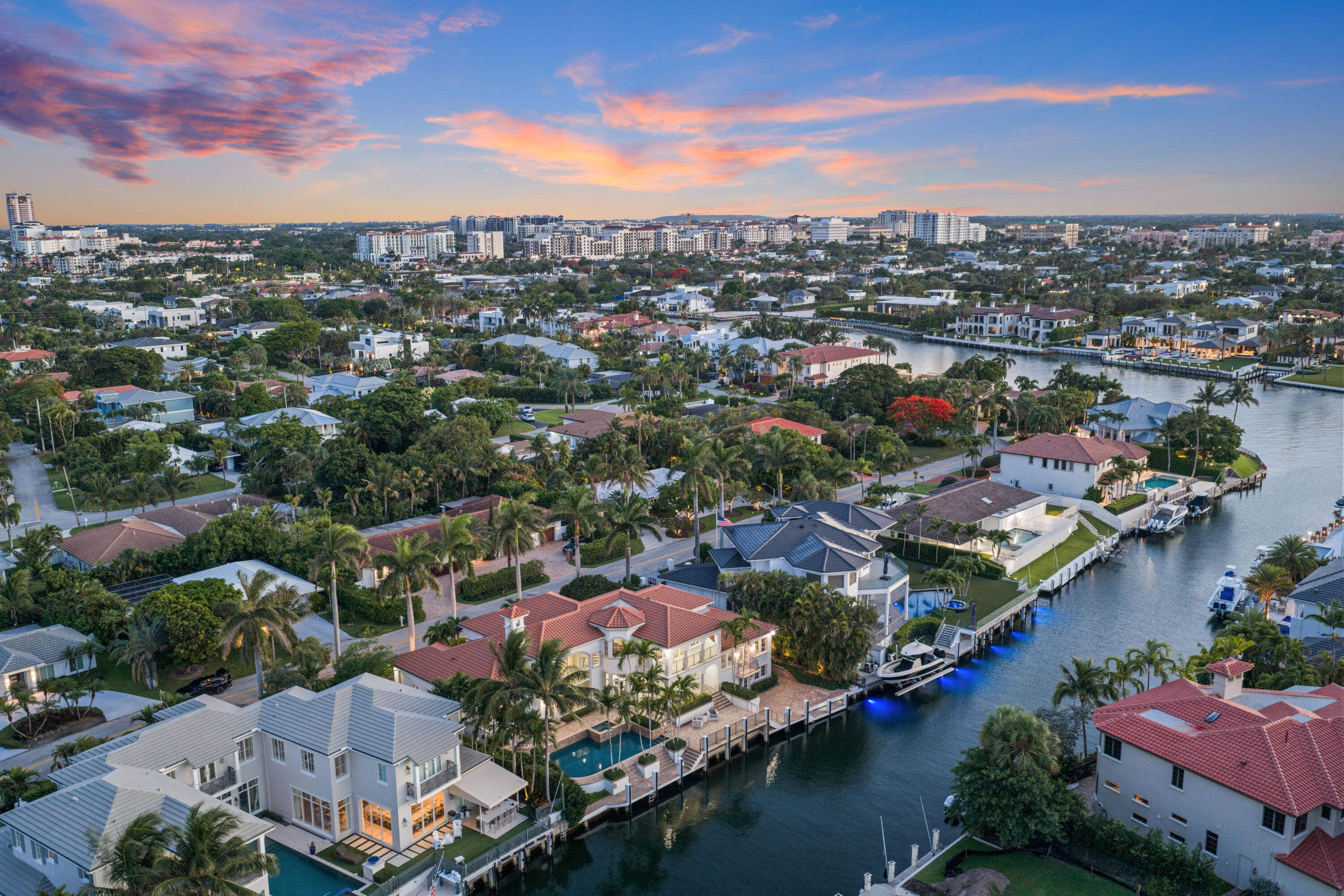 SUN AND SURF CLUB COMMUNITY - Residential