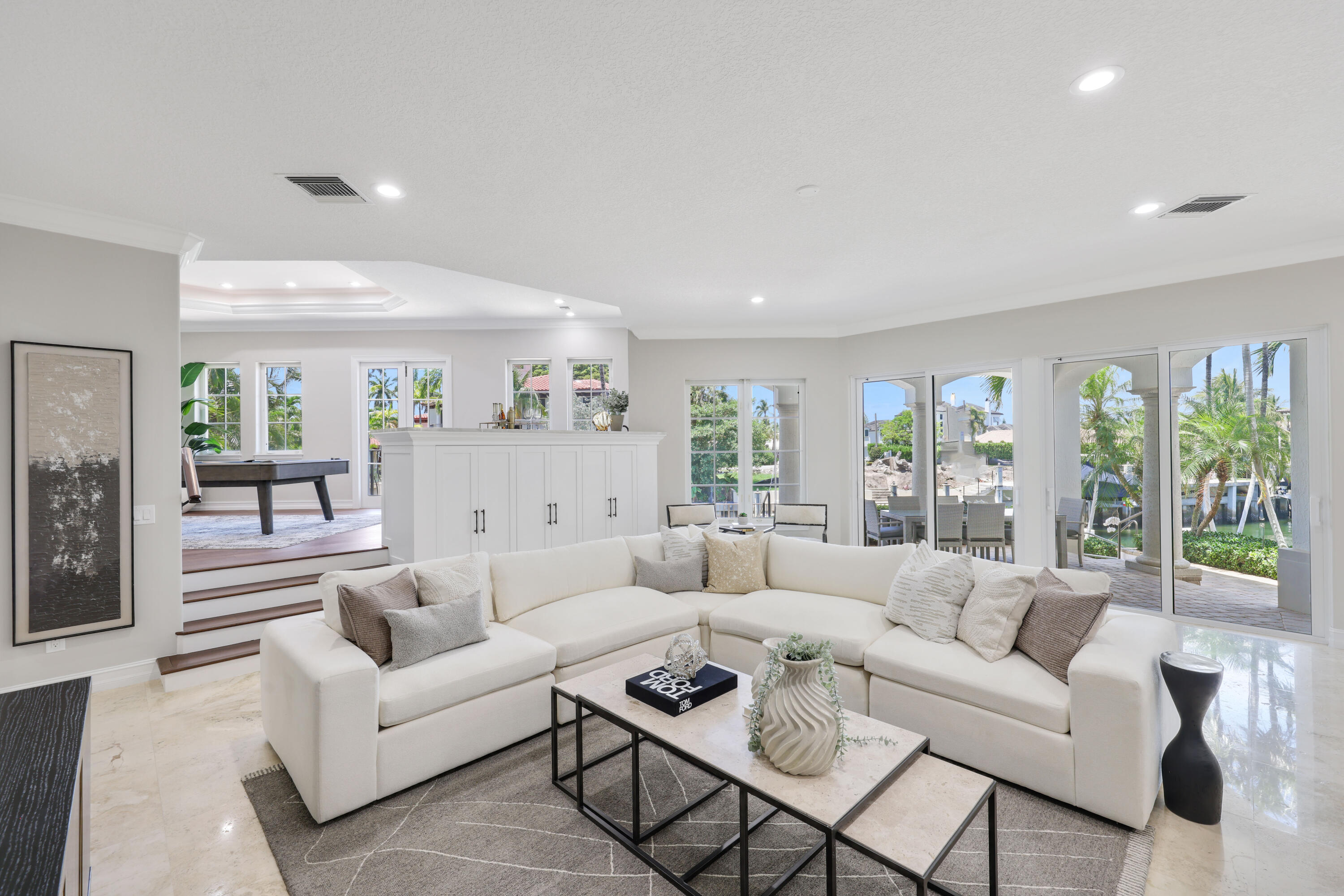 SUN AND SURF CLUB COMMUNITY - Residential