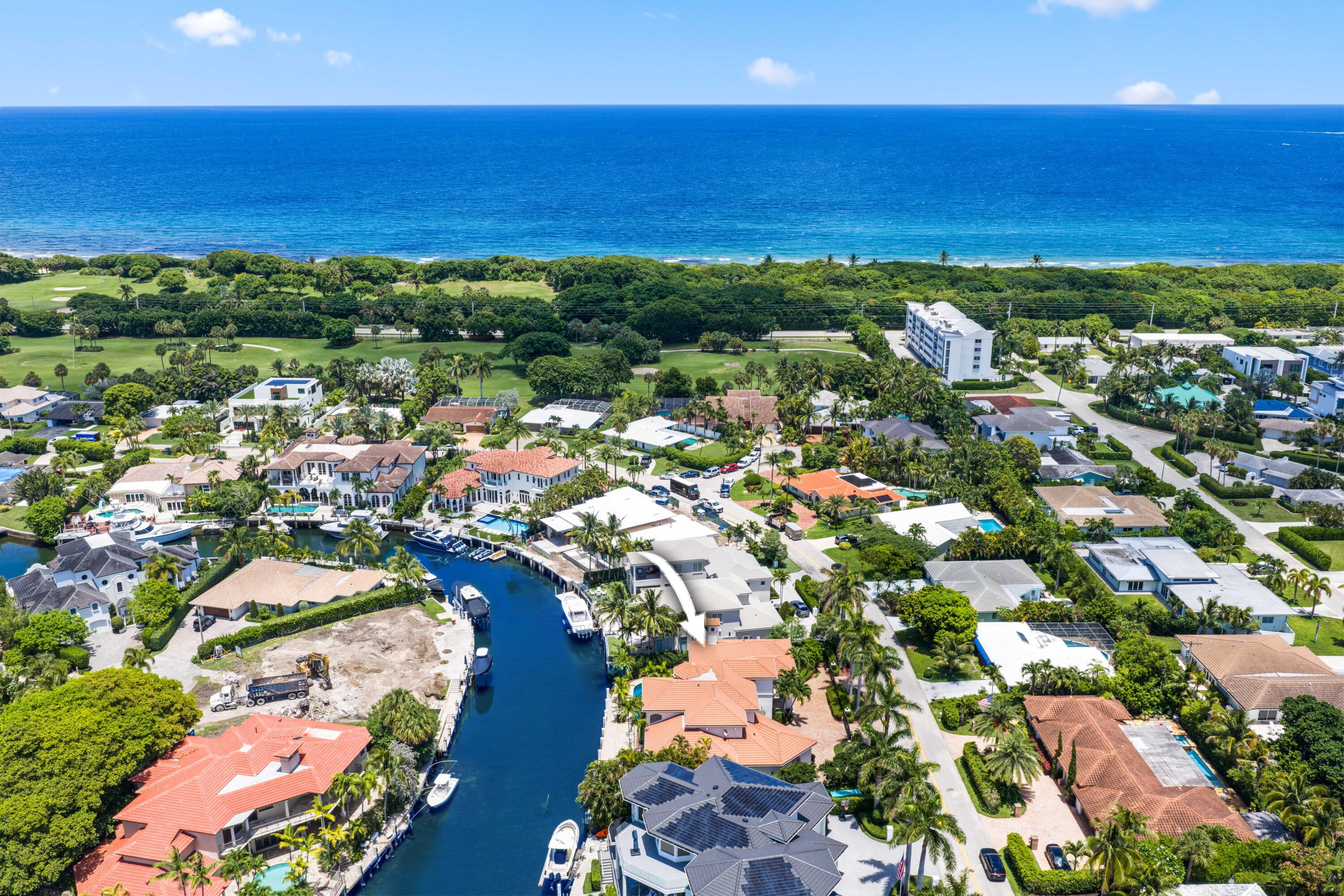 SUN AND SURF CLUB COMMUNITY - Residential