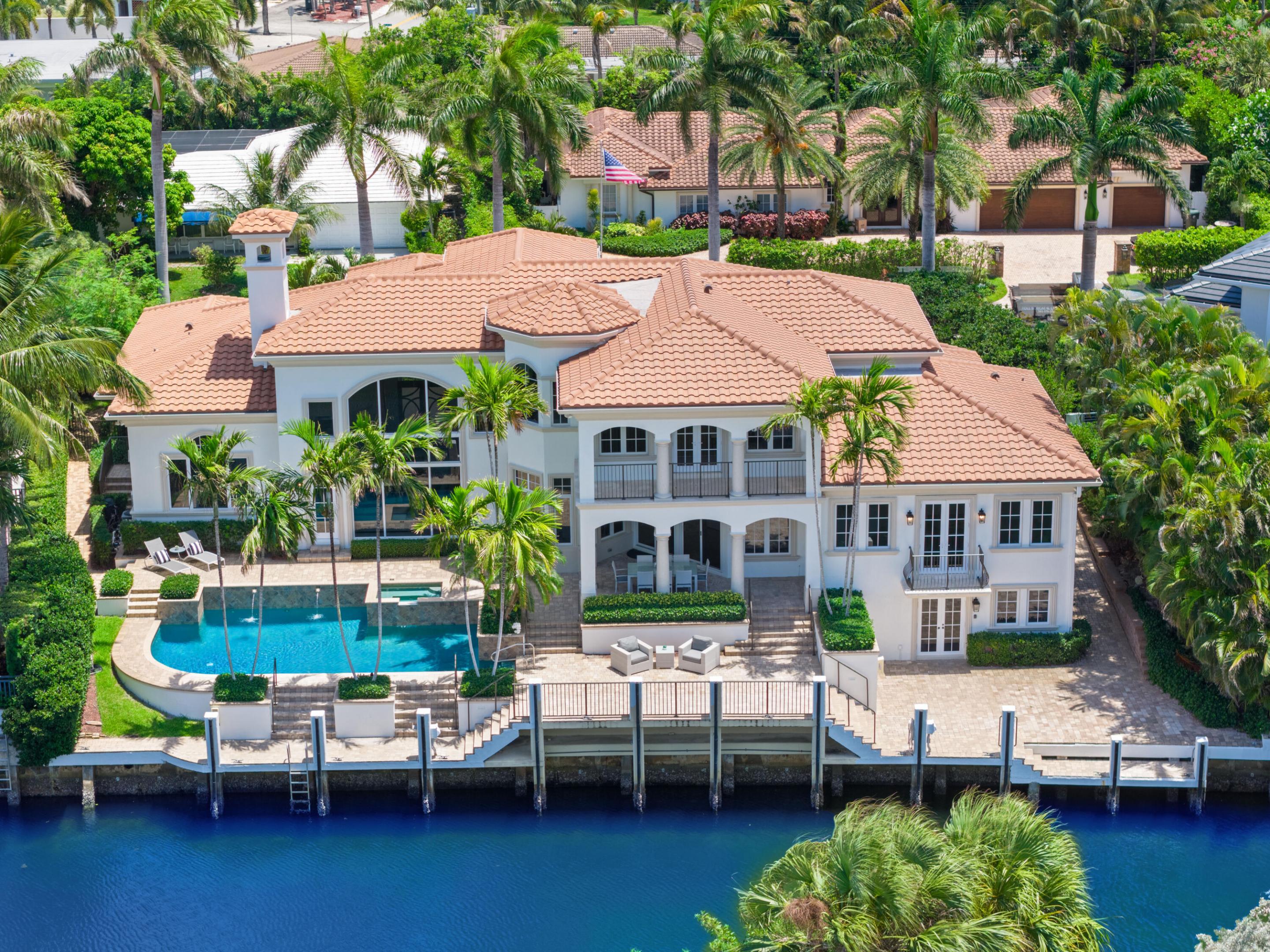 SUN AND SURF CLUB COMMUNITY - Residential