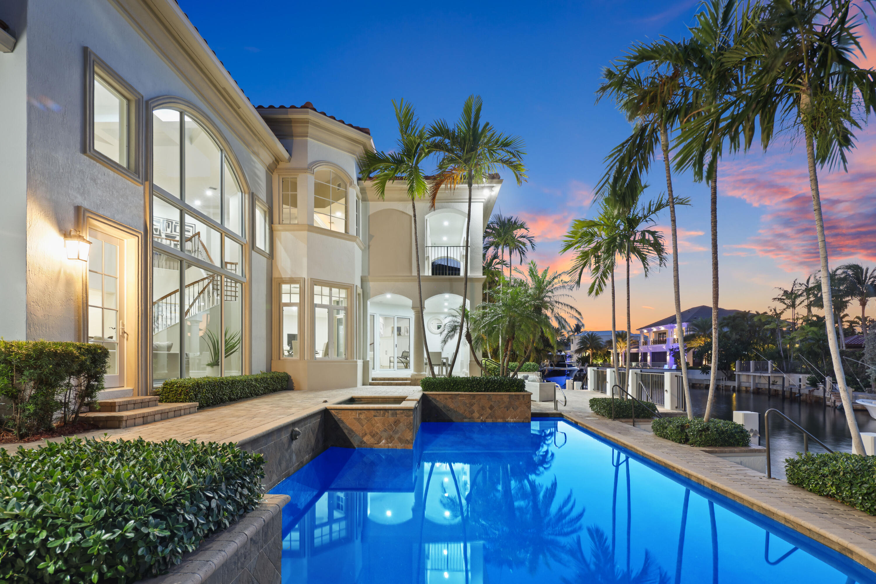 SUN AND SURF CLUB COMMUNITY - Residential