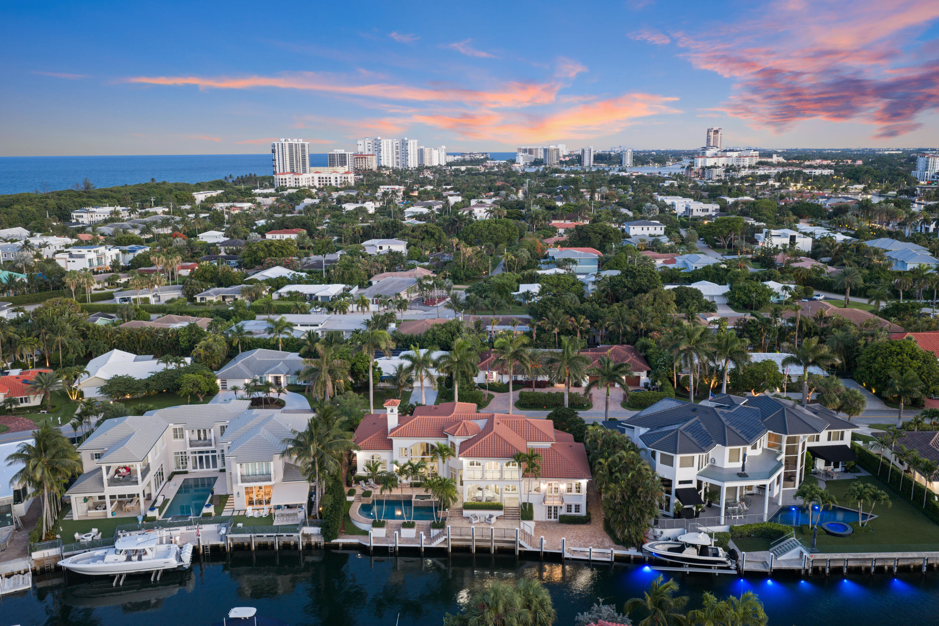 SUN AND SURF CLUB COMMUNITY - Residential