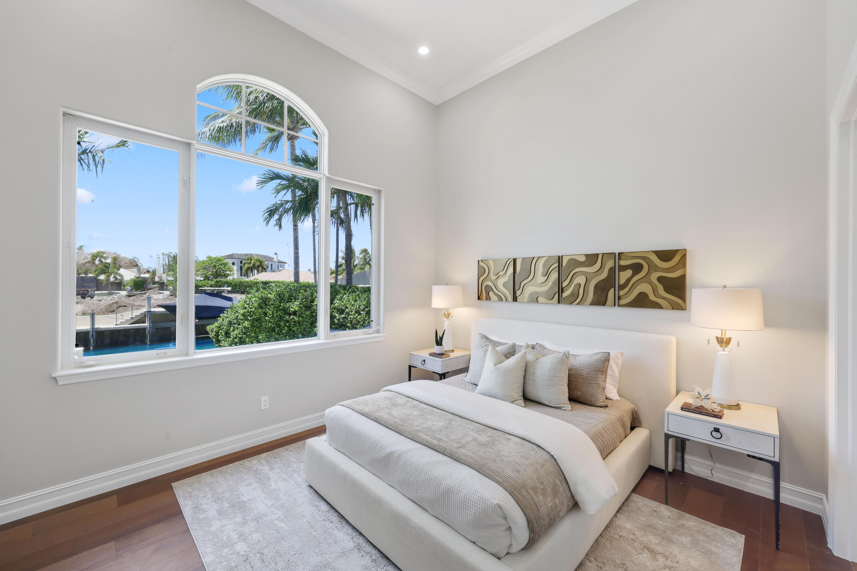 SUN AND SURF CLUB COMMUNITY - Residential