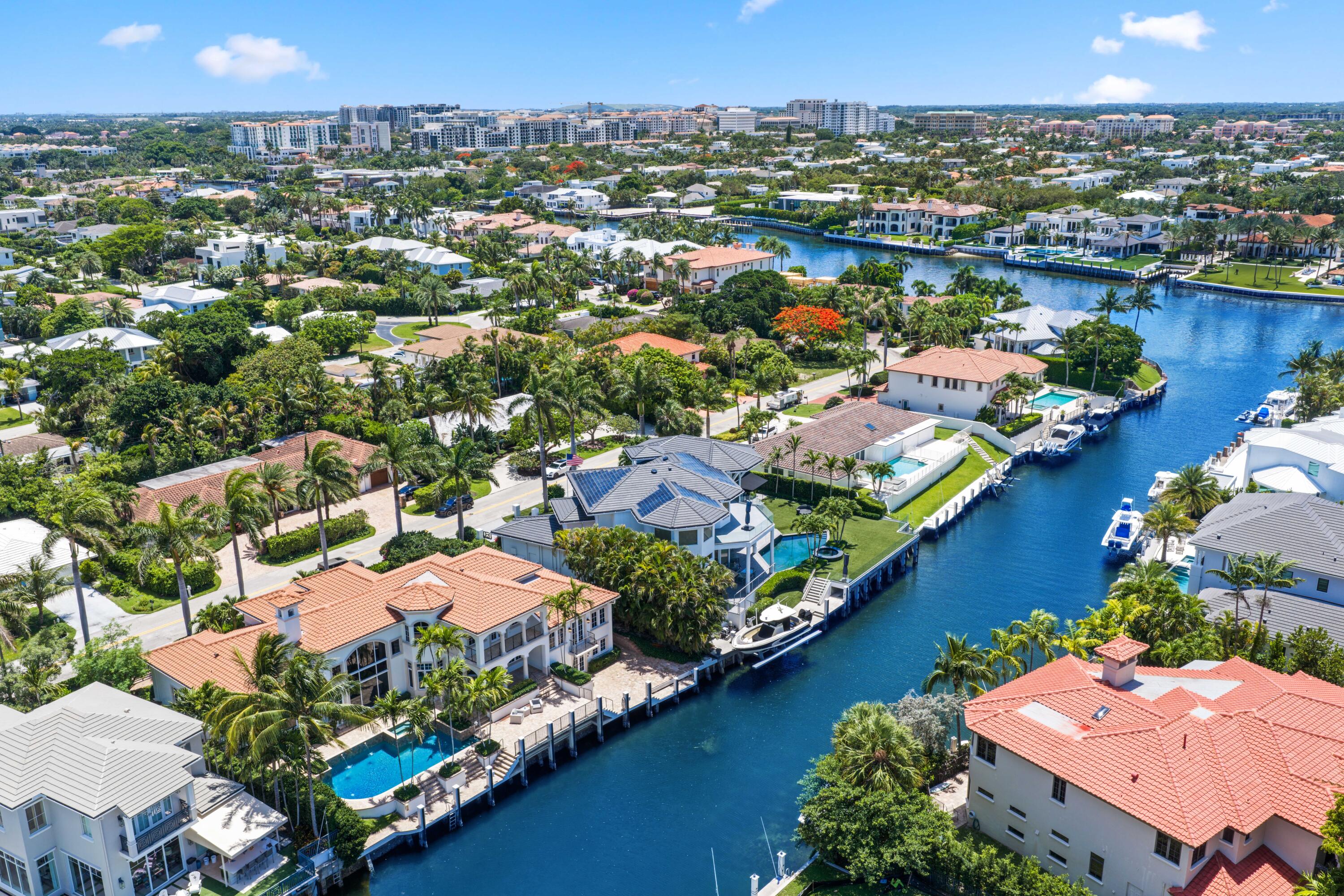 SUN AND SURF CLUB COMMUNITY - Residential