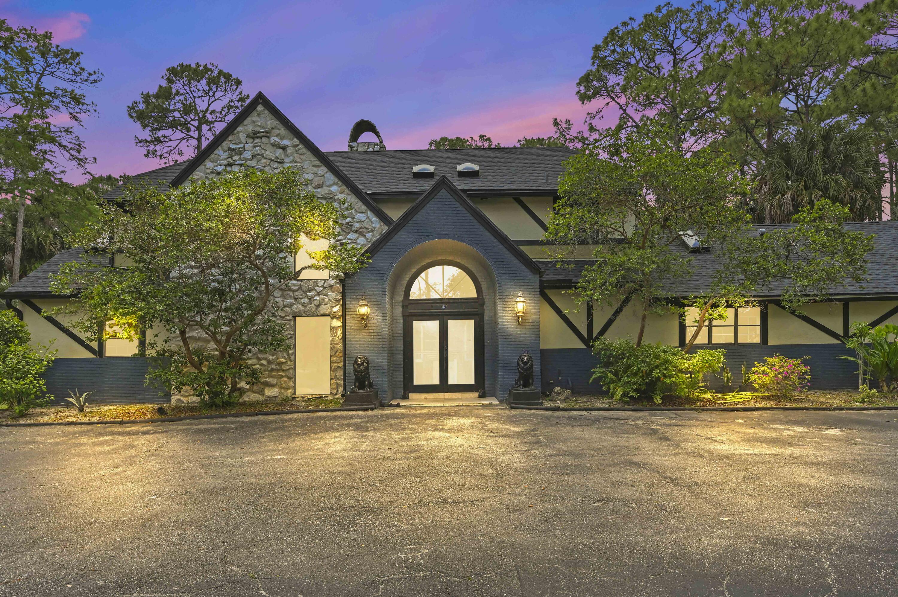 FOX TRAIL - Residential