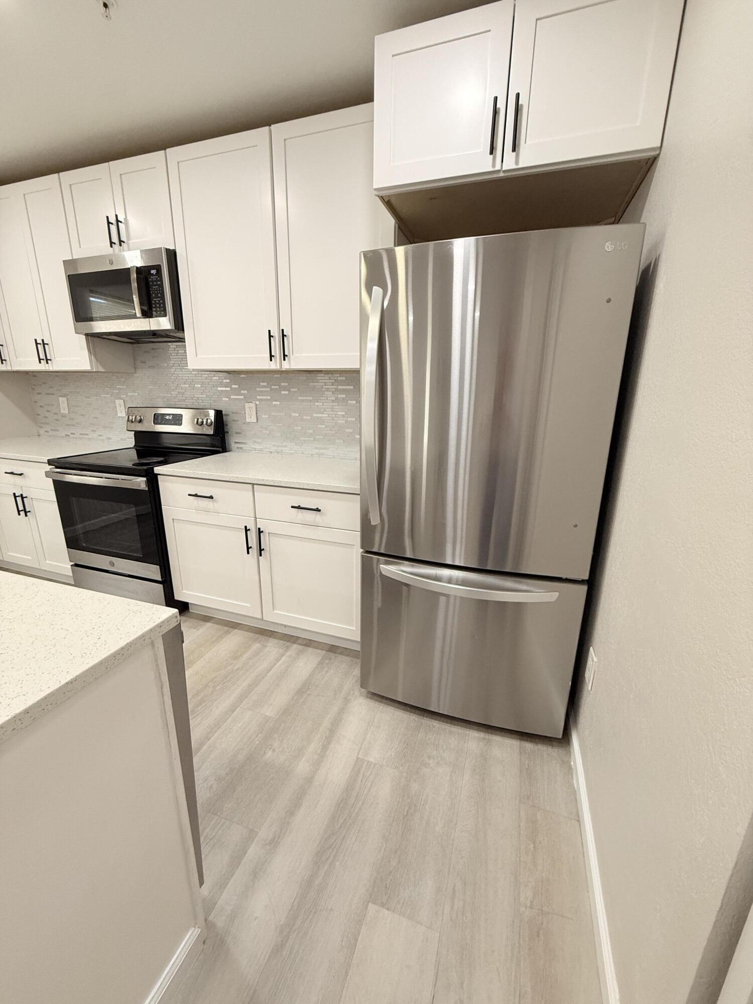 LAKE WORTH TOWN OF - Residential Lease