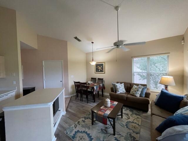 GOLF VILLAS II CONDOMINIUM - Residential Lease