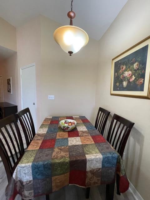 GOLF VILLAS II CONDOMINIUM - Residential Lease