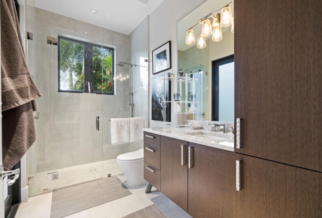 FRENCHMANS CREEK - Residential