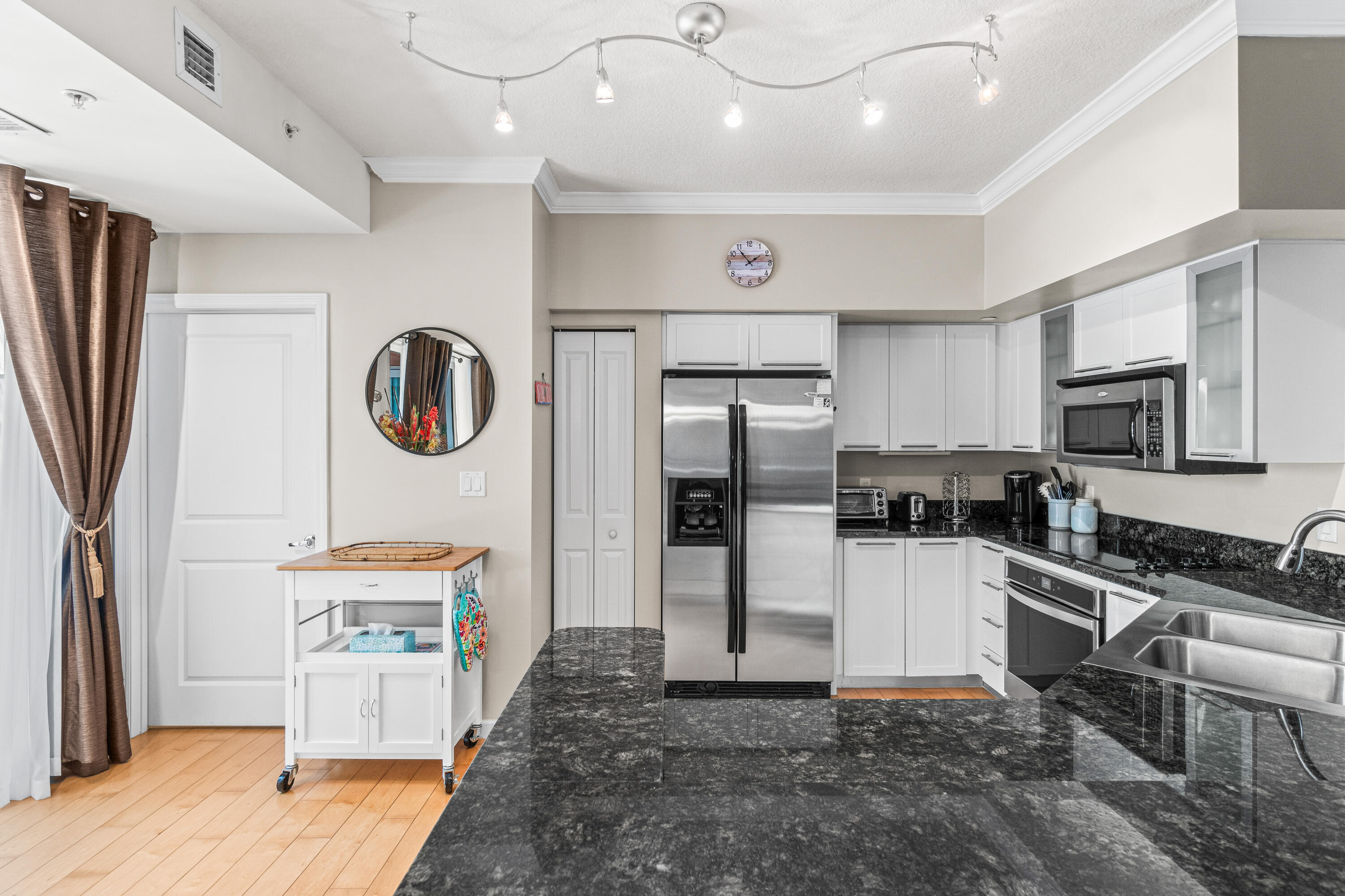 ASTOR CONDO - Residential Lease