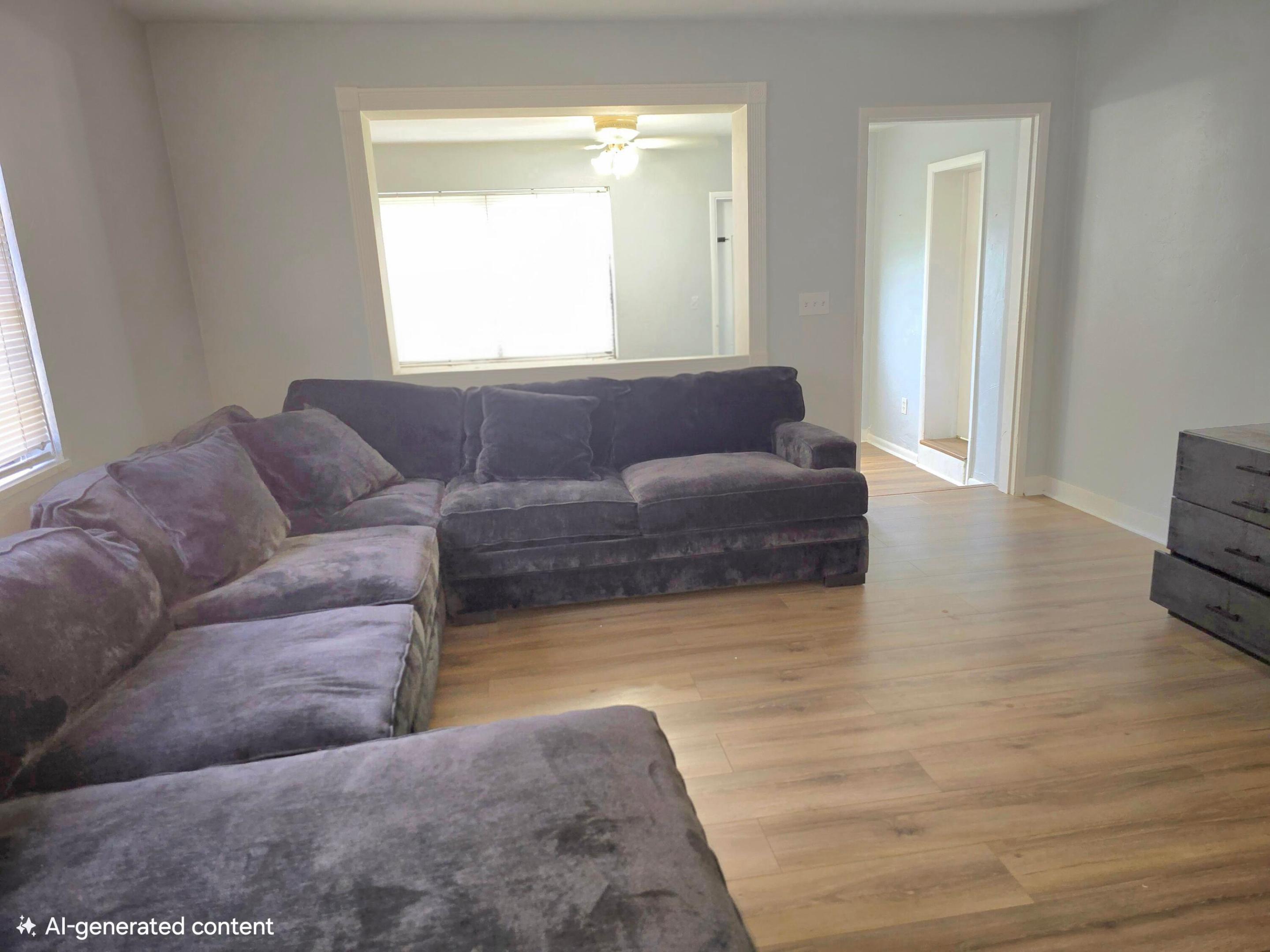 HOLLYWOOD - Residential